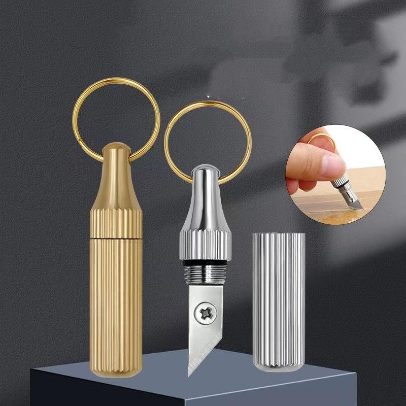Mini Brass Capsule Knife Sharp Keychain Pendant, Portable Pocket Knife, Small Keyring Hanging Accessory, Multitool Keychain Opener, Ideal for Unboxing Packages, Keychain Attachment