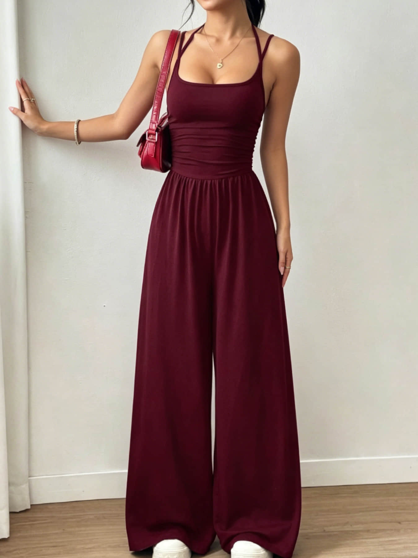 Summer New Fashion Women's Wear Design Double Fine Shoulder Strap One-Piece Wide Leg, Pleated Waist Design, Suitable for Commuting, Daily Wear, Vacation, Home, and Outdoor Adventures