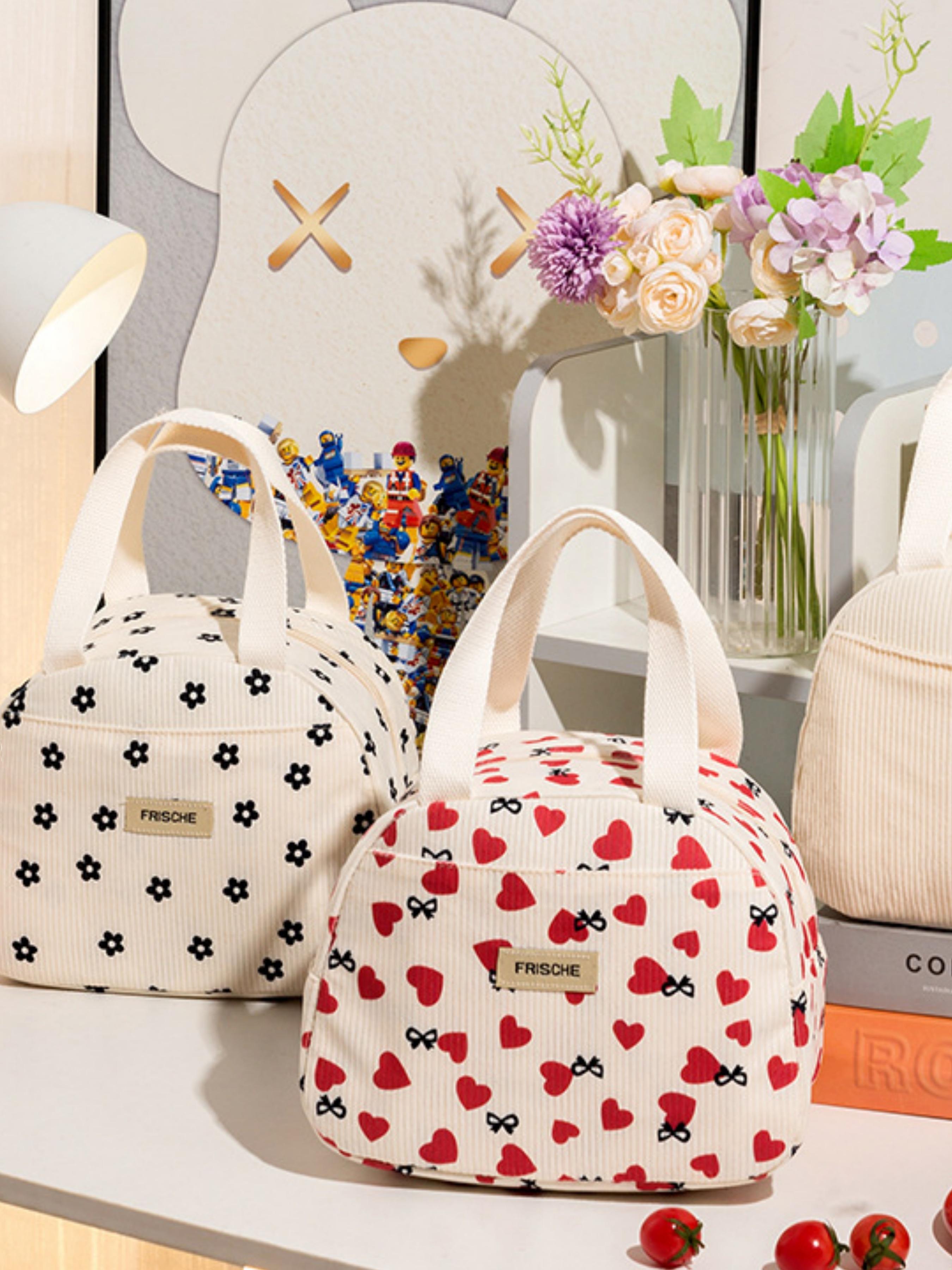 Strawberry Floral Large Capacity Insulated Lunch Box Bag, Heat-Resistant Wide Mouth Bento, Ideal for Picnics, Easy Carry, Spacious, Compatible with Containers