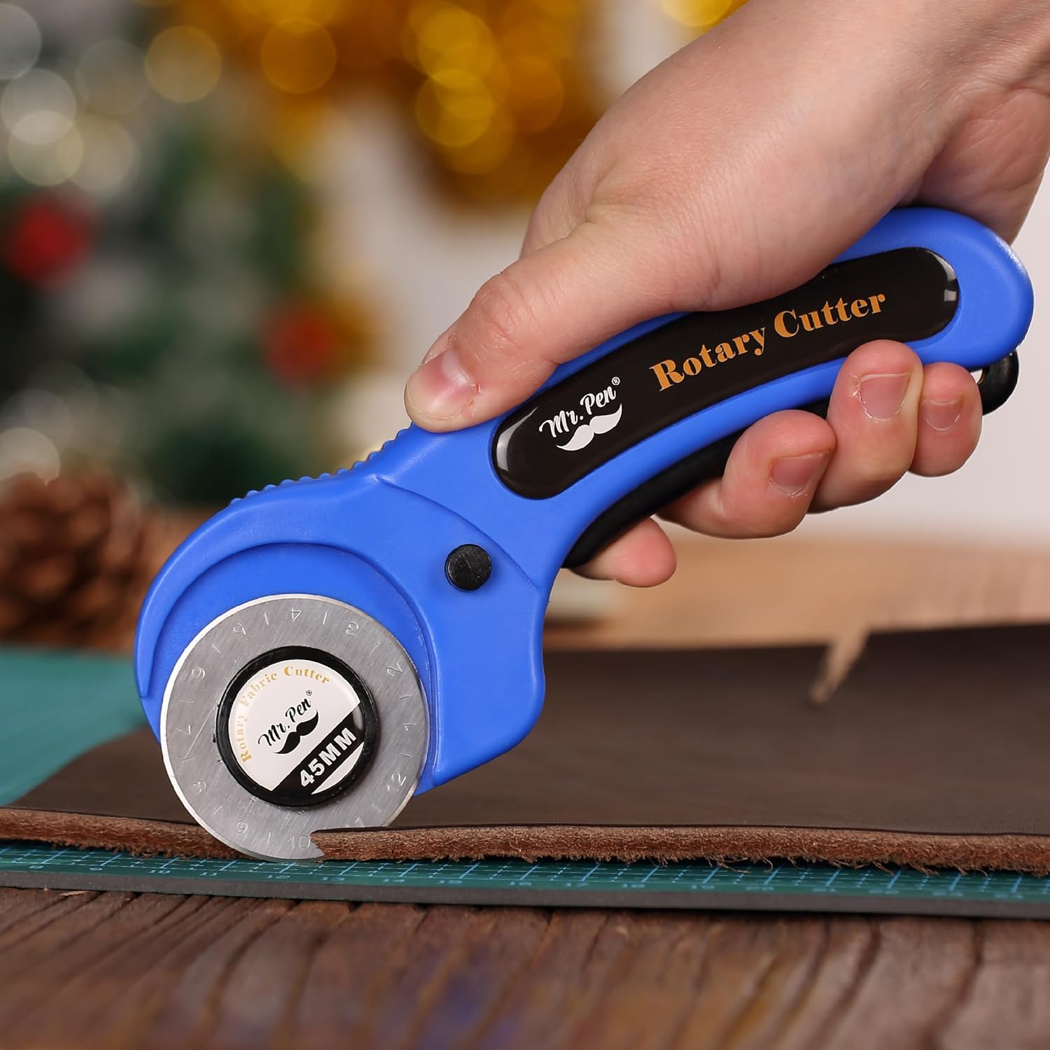 Patchwork Rolling Knife, 45mm Leather Cutting Blade with Replacement Blades, Rubber Ring Cutting Blade Handle Roller