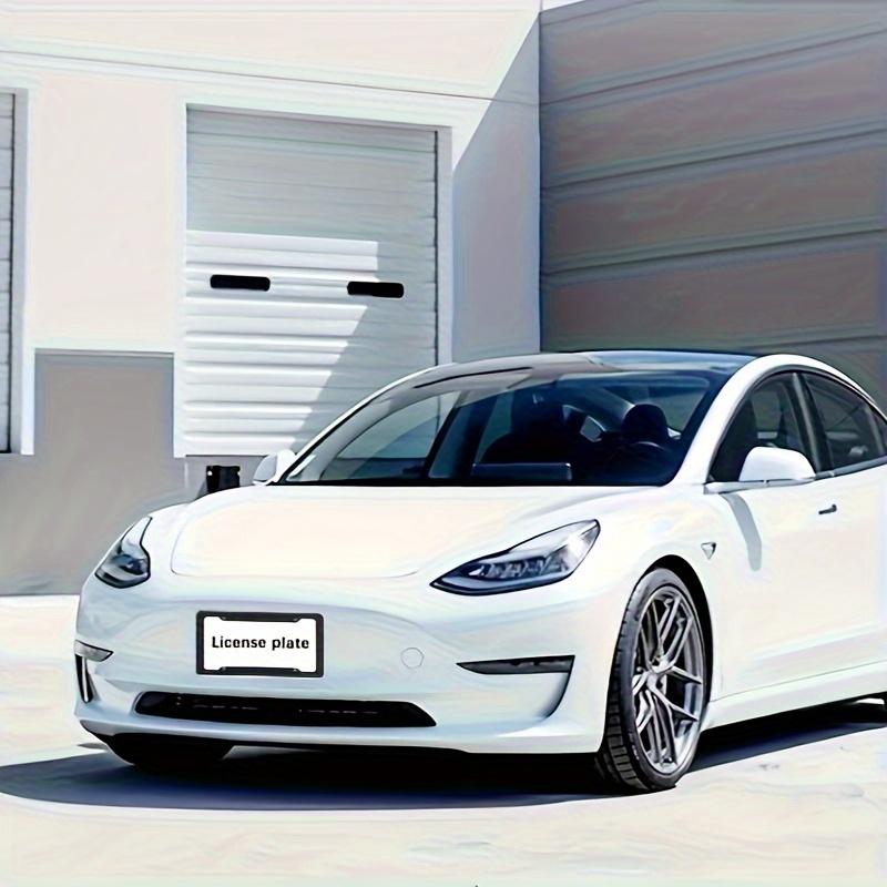 2PCS Carbon Fiber License Plate Frame Set - Stylish Black Finish, SecureFit Mounting For Front & Rear, Rust-resistant, With Noise-Canceling Rattle Proof Pads And Premium Screw Caps, U. S. Area License Plate Frame