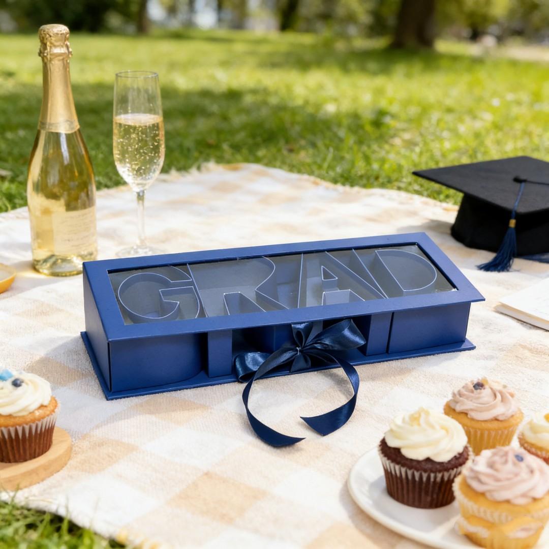Creative Graduation Gift Box with Transparent Letter Lid, Empty Packaging for Flowers, Perfect for Graduation Celebrations