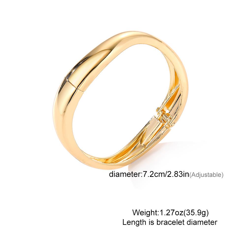 Women's Minimalist Chunky Gold-Silver Cuff Bangle Set, Trendy Wide Smooth Dome Sports Wristbands, Aesthetic Liquid Tear Drop Open Layering Punk Metal Jewelry Gift for Daily Use, Bangles
