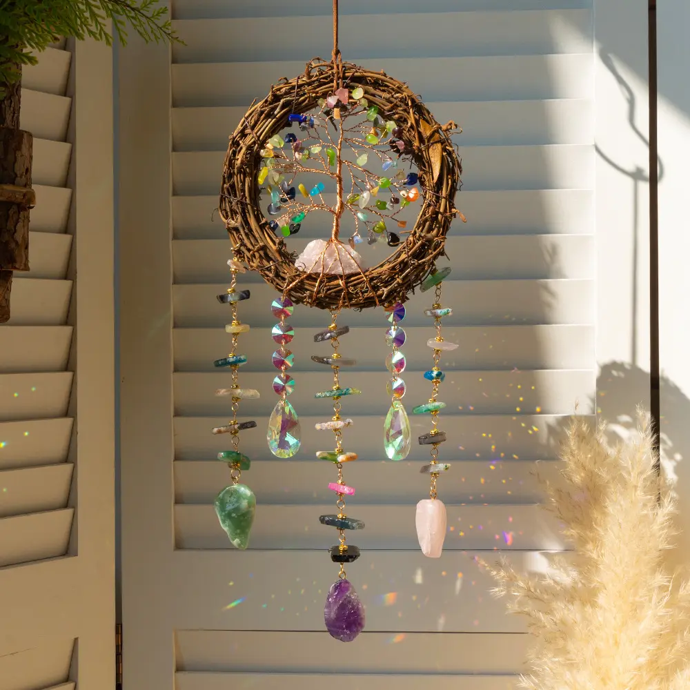 Handmade Tree of Life Crystal Sun Catcher Natural Stone Wreath Wall Hanging Rainbow Prism Window Garden Decor Elegant Home Decoration Gift Beaded Suncatcher Macrame Soccer Optical Illusion Night Light Living Room Nursery Sign Accessory # doggallery duck