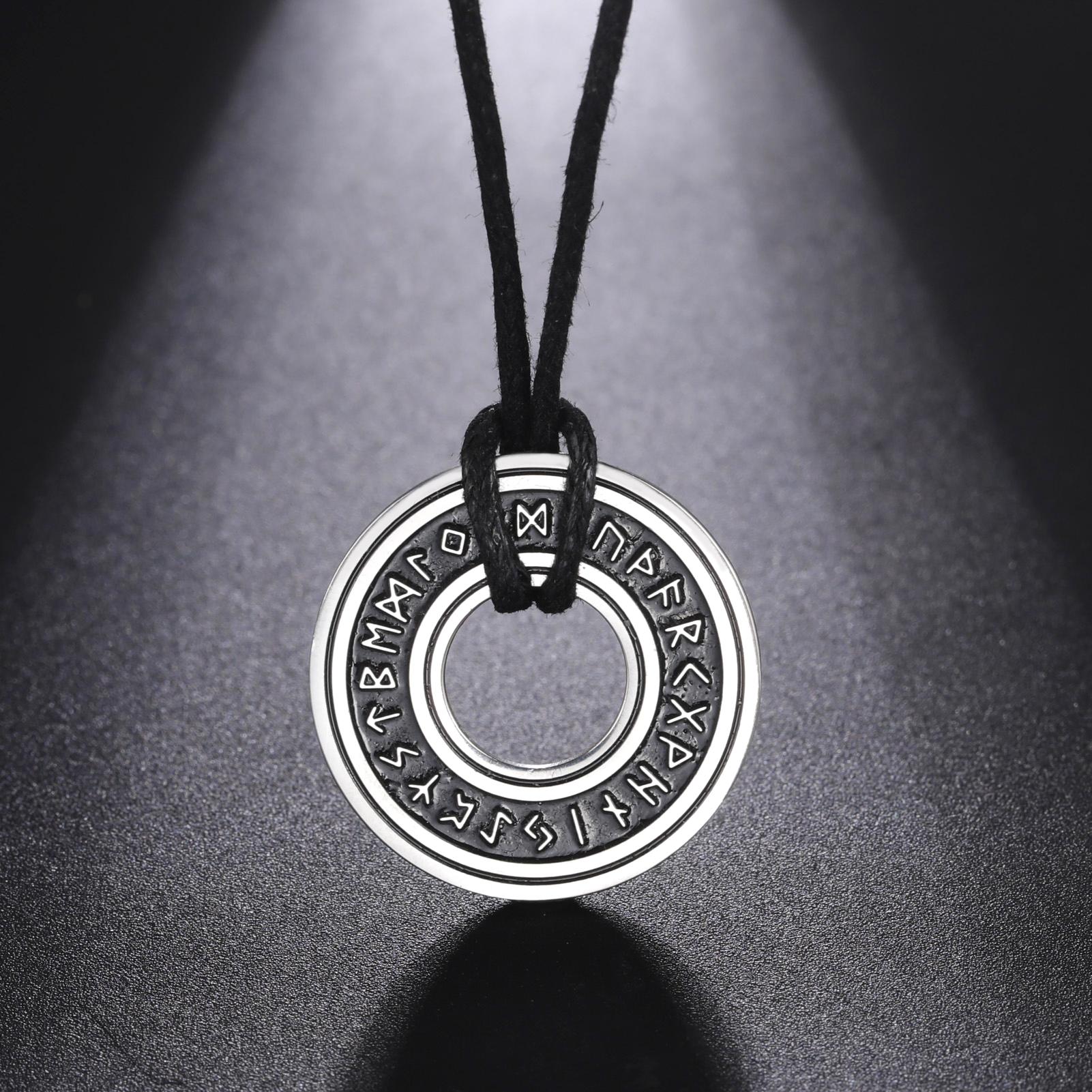 LIKGREAT Vintage Nordic Rune Necklaces for Men Stainless Steel Norse Runes Viking Jewerly Pagan Pendant Amulet Gift Hot Sale