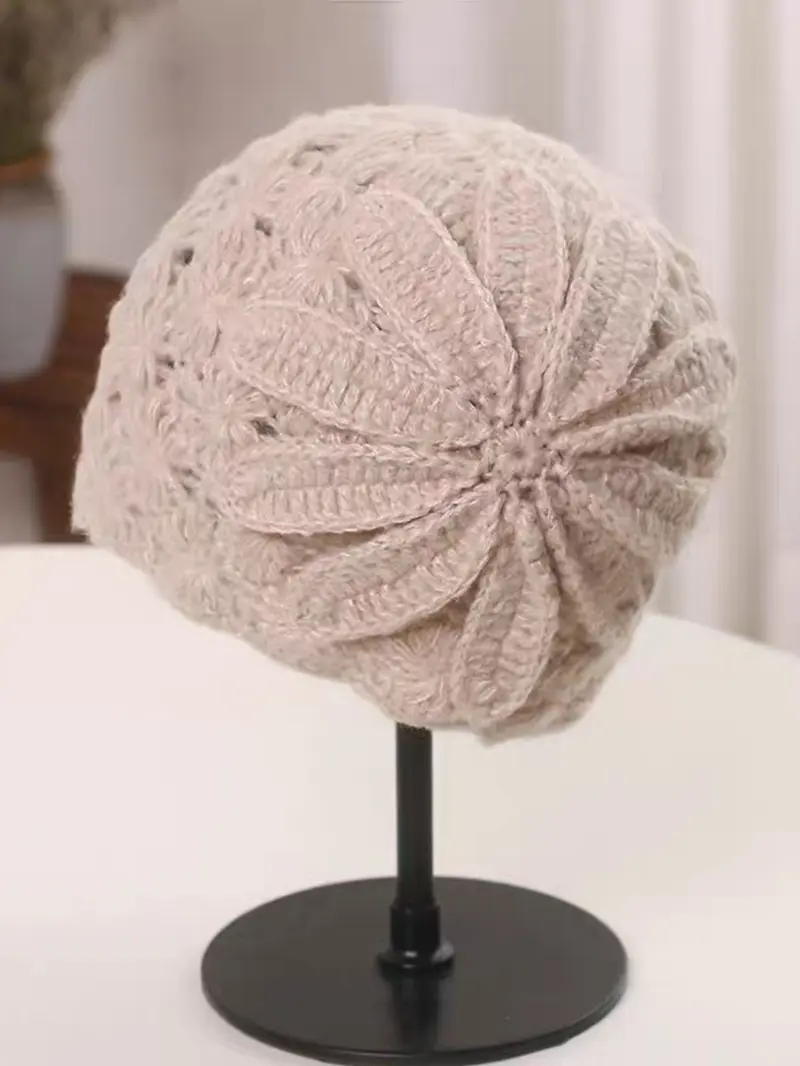 Vintage Floral Crochet Hat, Elegant Women's Knit Cap, Hollow Out Breathable Design, Fashion Accessory for All Seasons, Knitting Beanie, Knitted Cap, Casual Headwear