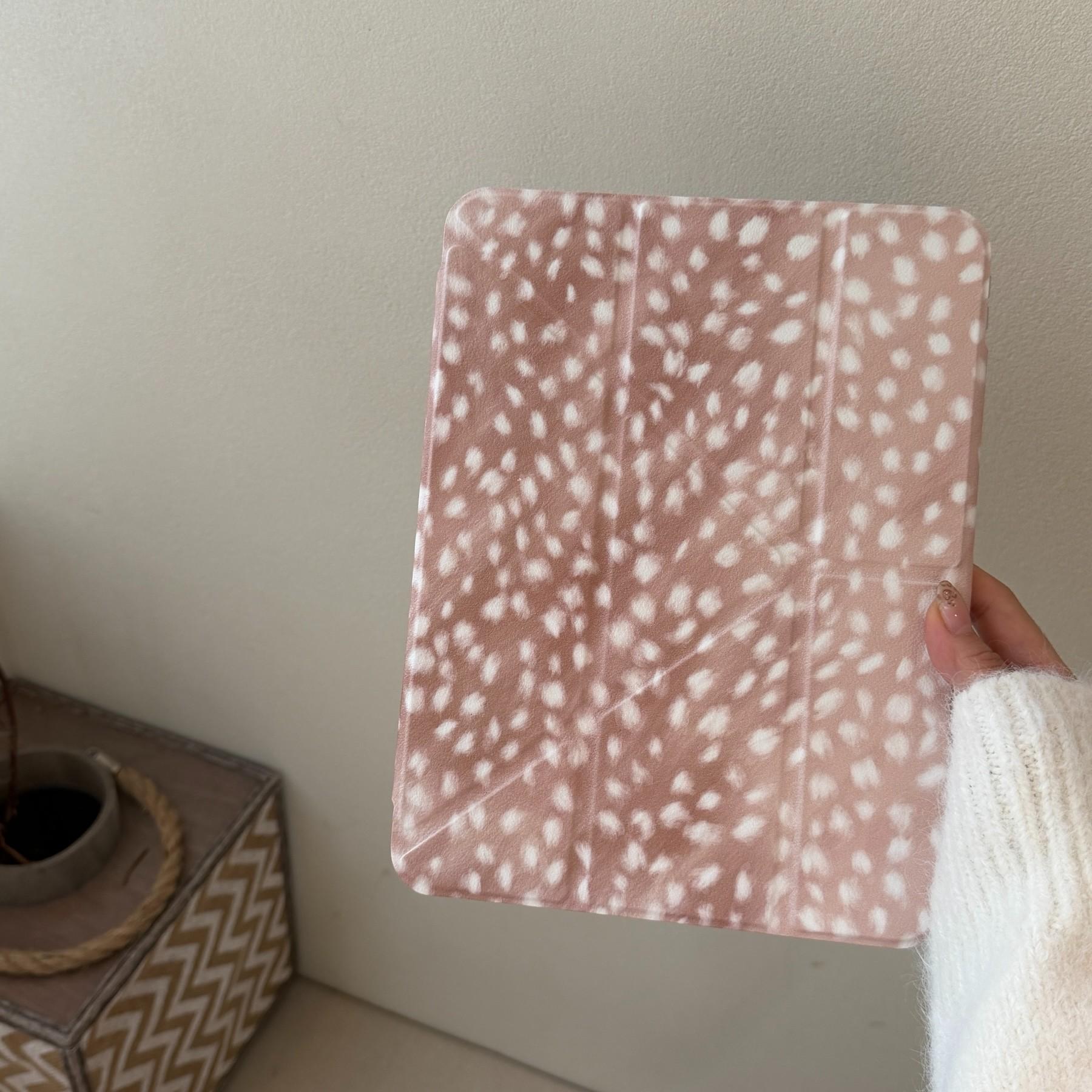 Autumn Winter Deer Spot iPad Case, Pro 11/13 Inch Air 6, Mini 7, Pro 12.9 Inch Acrylic Anti-Drop Protection Cover