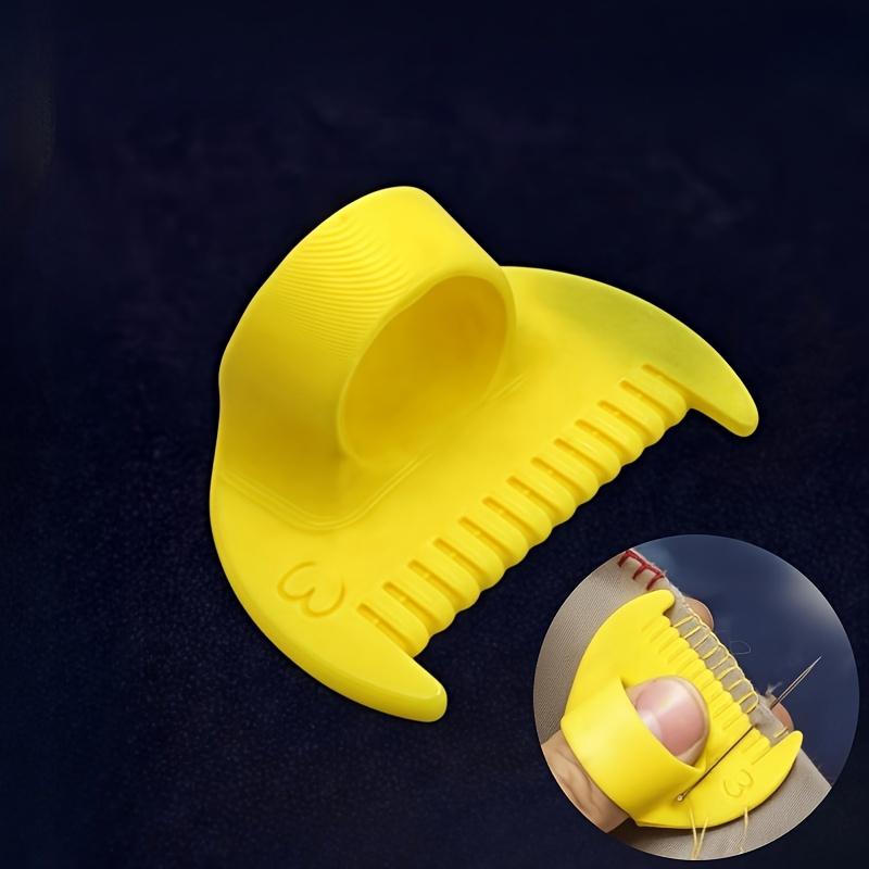 1/2 Simple Stitching Tools for Beginners and Seniors, Durable Plastic Edge Lock and Knitting Tool, Ergonomic Design for DIY Sewing Projects, Knitting Supplies, Yarn Winder