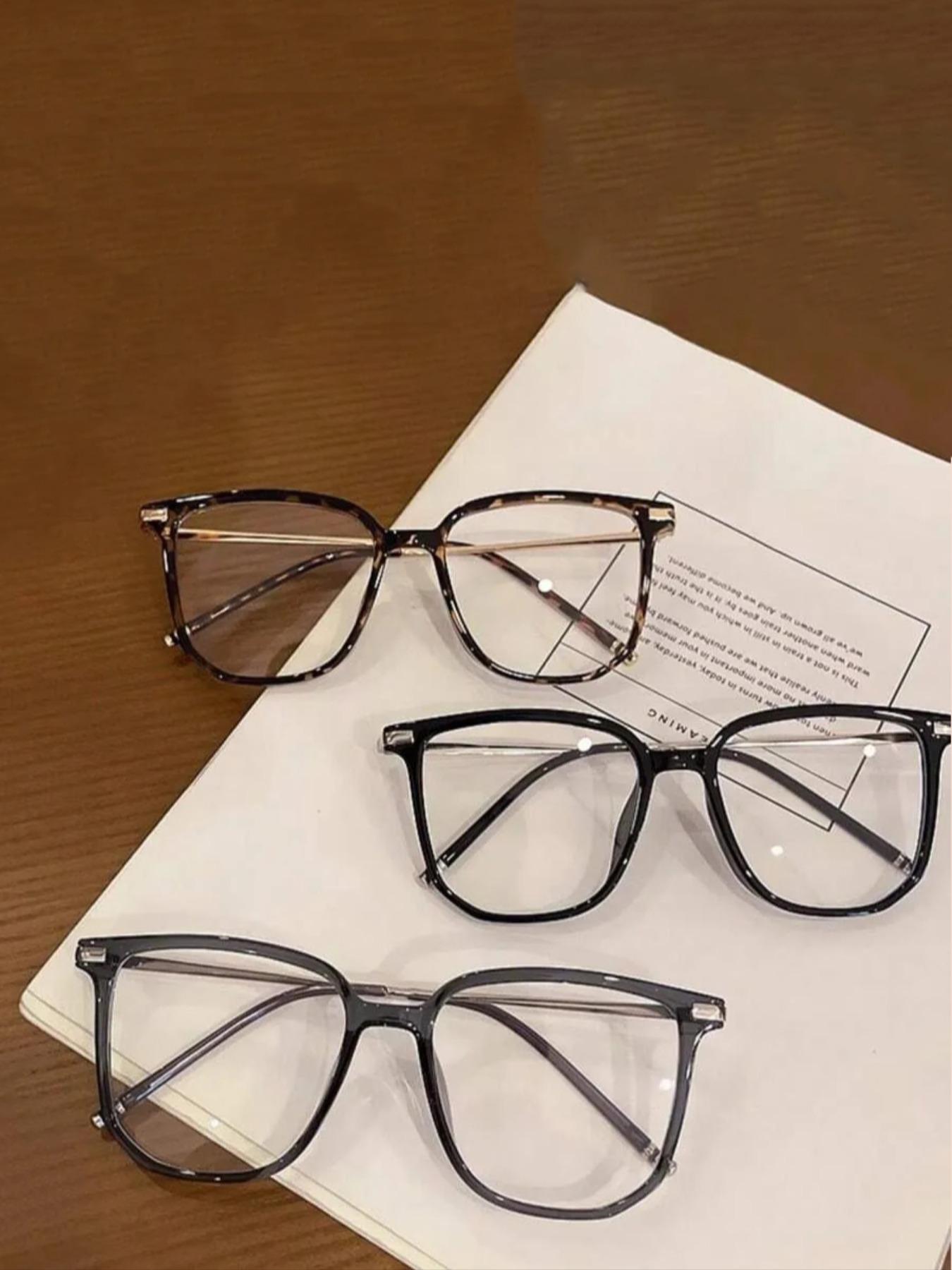 Women's Blue Light Blocking Glasses, Fashionable Design, Stylish Square Frames, Lightweight Comfort, UV Protection, Reduces Eye Strain & Migraine Relief