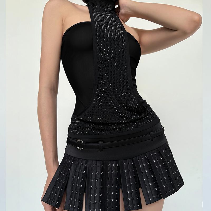 Crystal Embellished Halter Tank Top Women's Sexy Neck Tie Back Slim Bodycon Solid Top for Summer Holiday Vacation Outfit Night Party Dating Short Tops