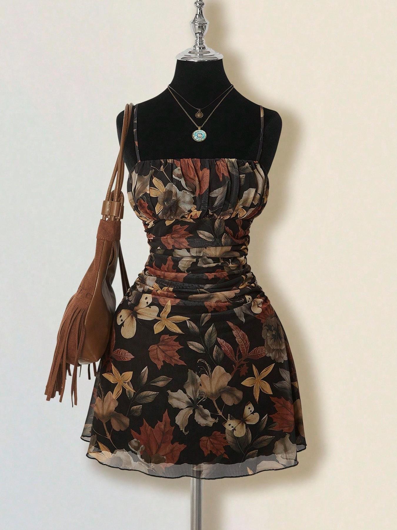 1 Piece Autumn Leaf Waist-Cinched Dress | Euro-American Casual Vibe | Spaghetti Strap Design + Breathable Fabric | Comfortable Pick for Autumn Day Trips / Casual Social Gatherings