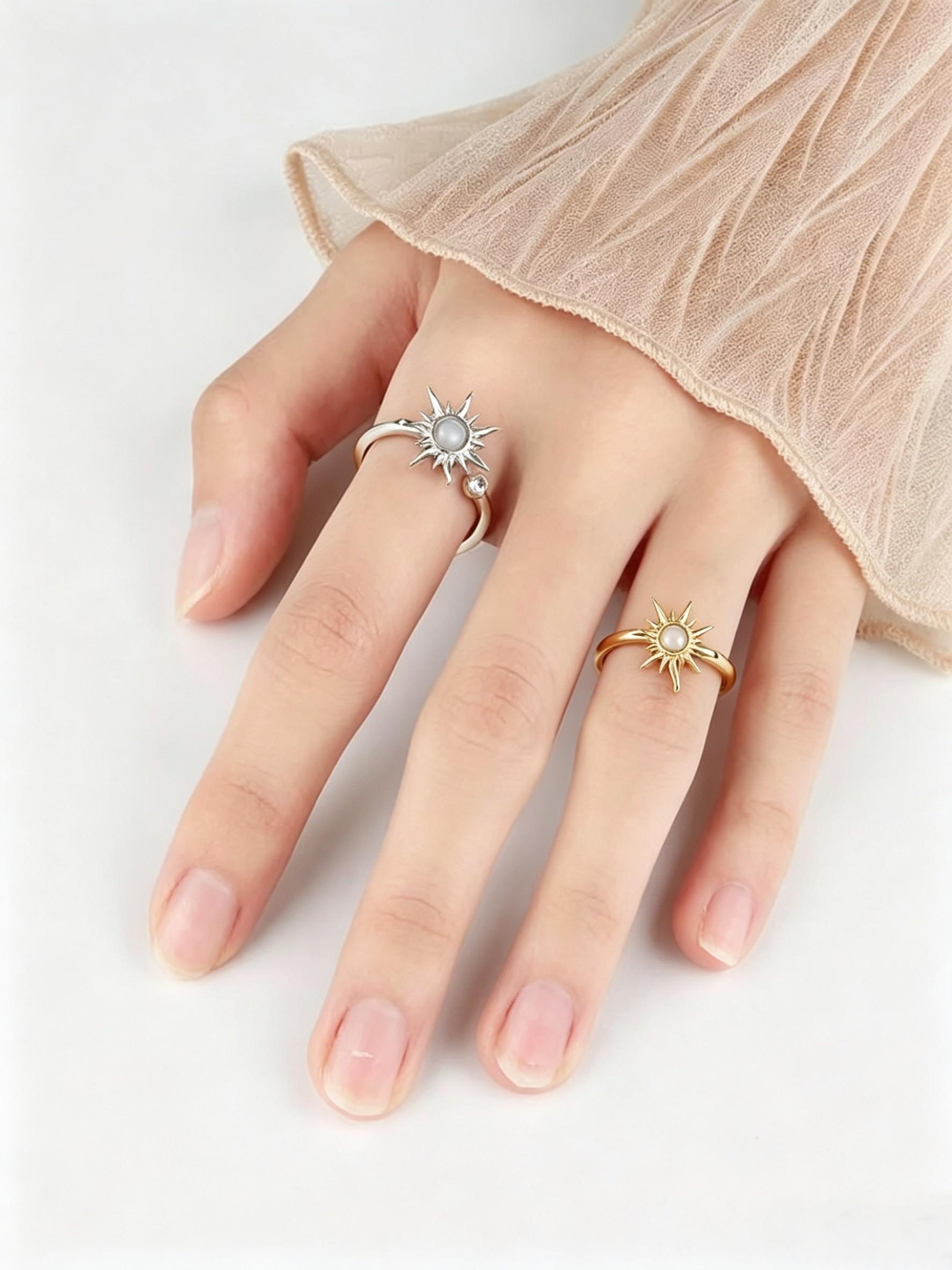2pcs Spinning Sunburst Stress Relief Adjustable Open Stackable Finger Rings, Gold Plated + Silver Plated Set, Calming Fidget Jewelry Rings for Women, Daily Casual Party Birthday Gift, Viral Aesthetic Trendy Jewelry