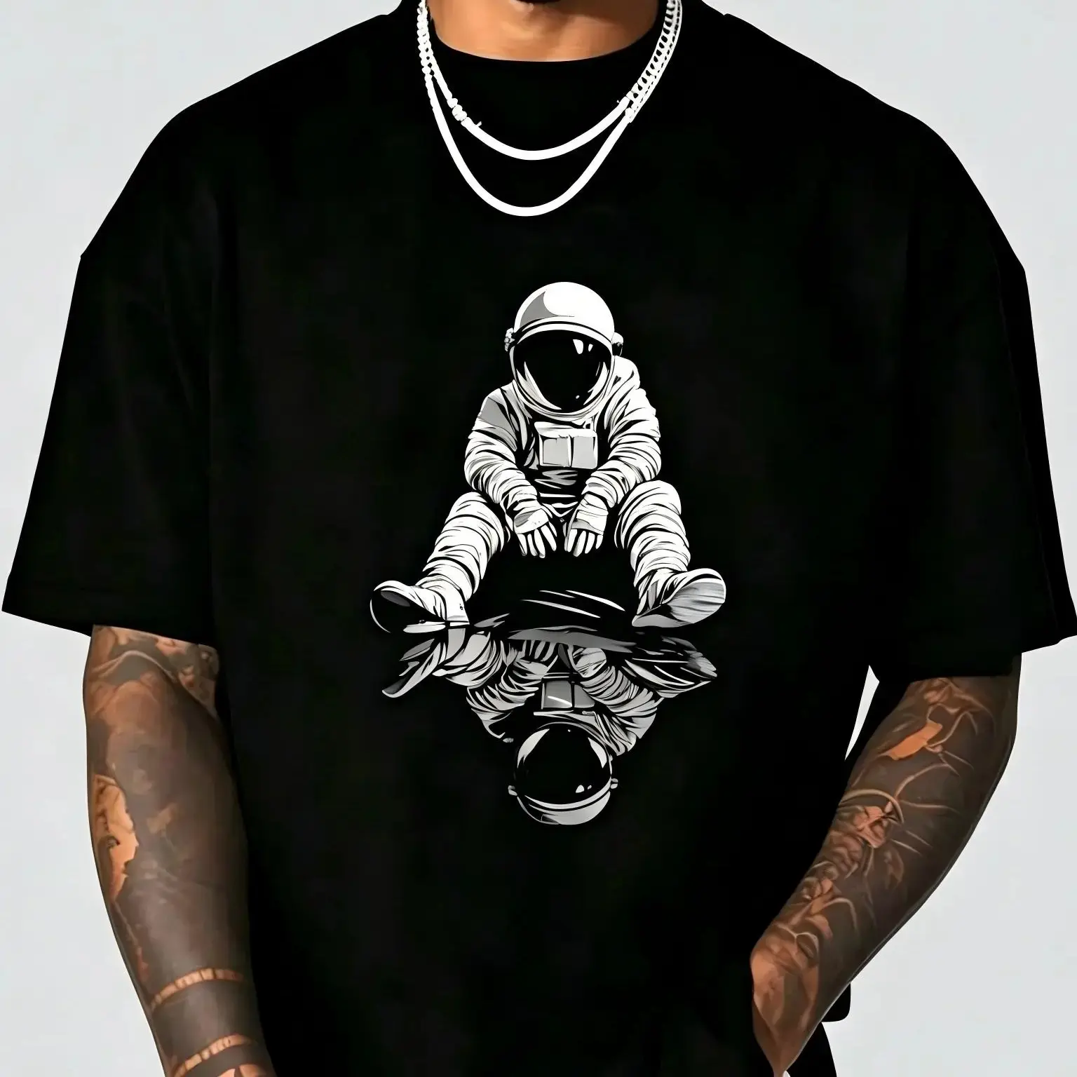 Astronaut Graphic Illustration T-Shirt for Men - Casual Crew Neck Short Sleeve, Soft Breathable Cotton, All-Season Summer Spring Everyday Top, Great Birthday Gift for Space Lovers, Outdoor Daily Wear, Streetwear, Machine Washable