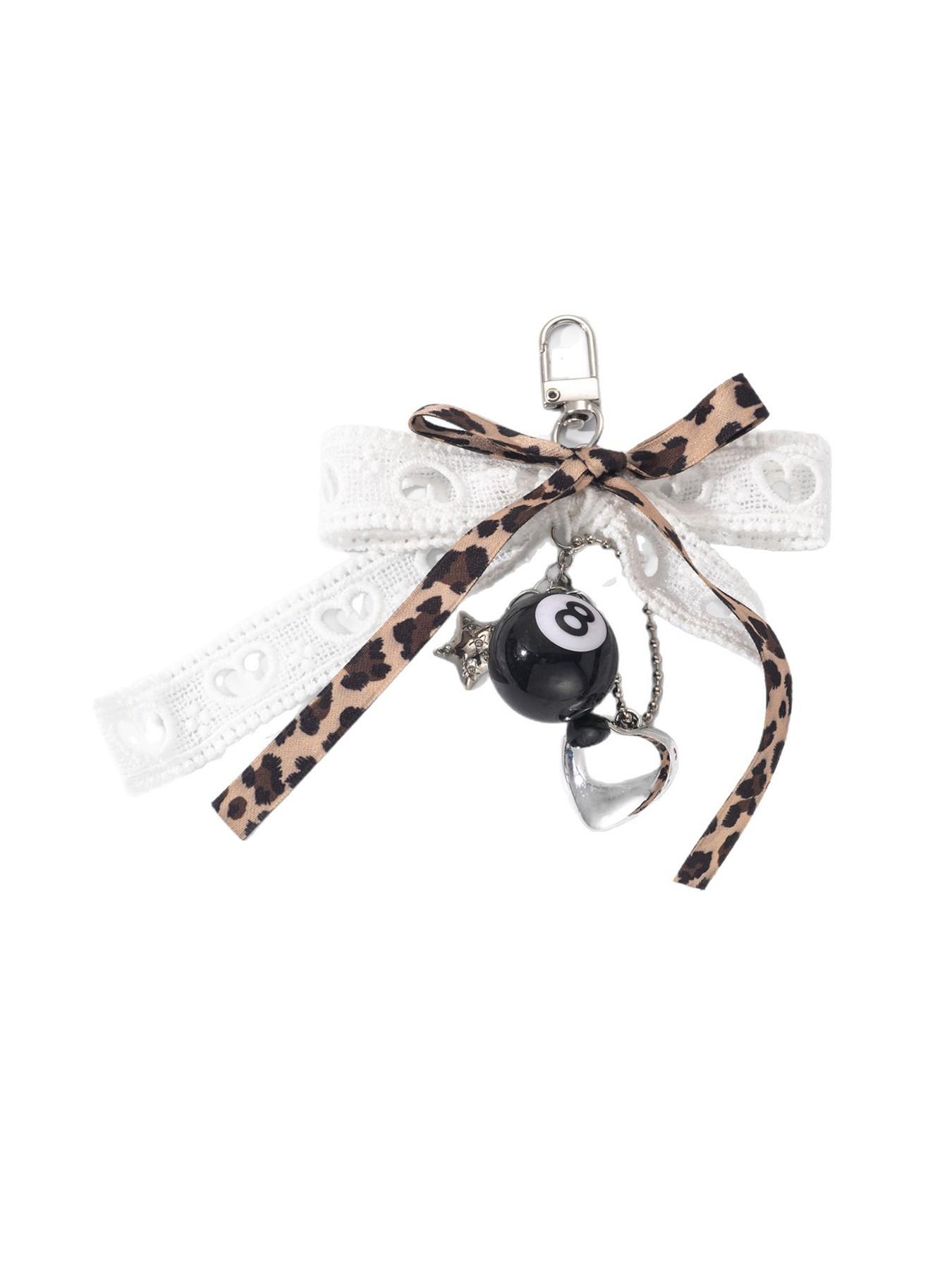 Cool and stylish practical texture leopard print size 8 ball pendant, leopard print bow+lace ribbon, black 8 billiards+heart pendant, exquisite and sweet style, versatile bag/key, can be given to friends