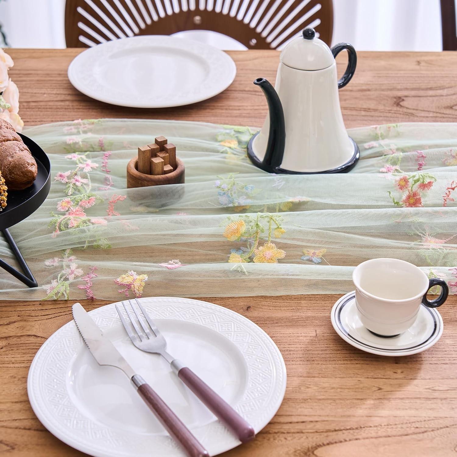 Vintage Embroidered Floral Table Runner, 70x180cm Sheer Mesh Tablecloth, Home Decor, Wedding, Party, Holiday DIY, Kitchen Decoration