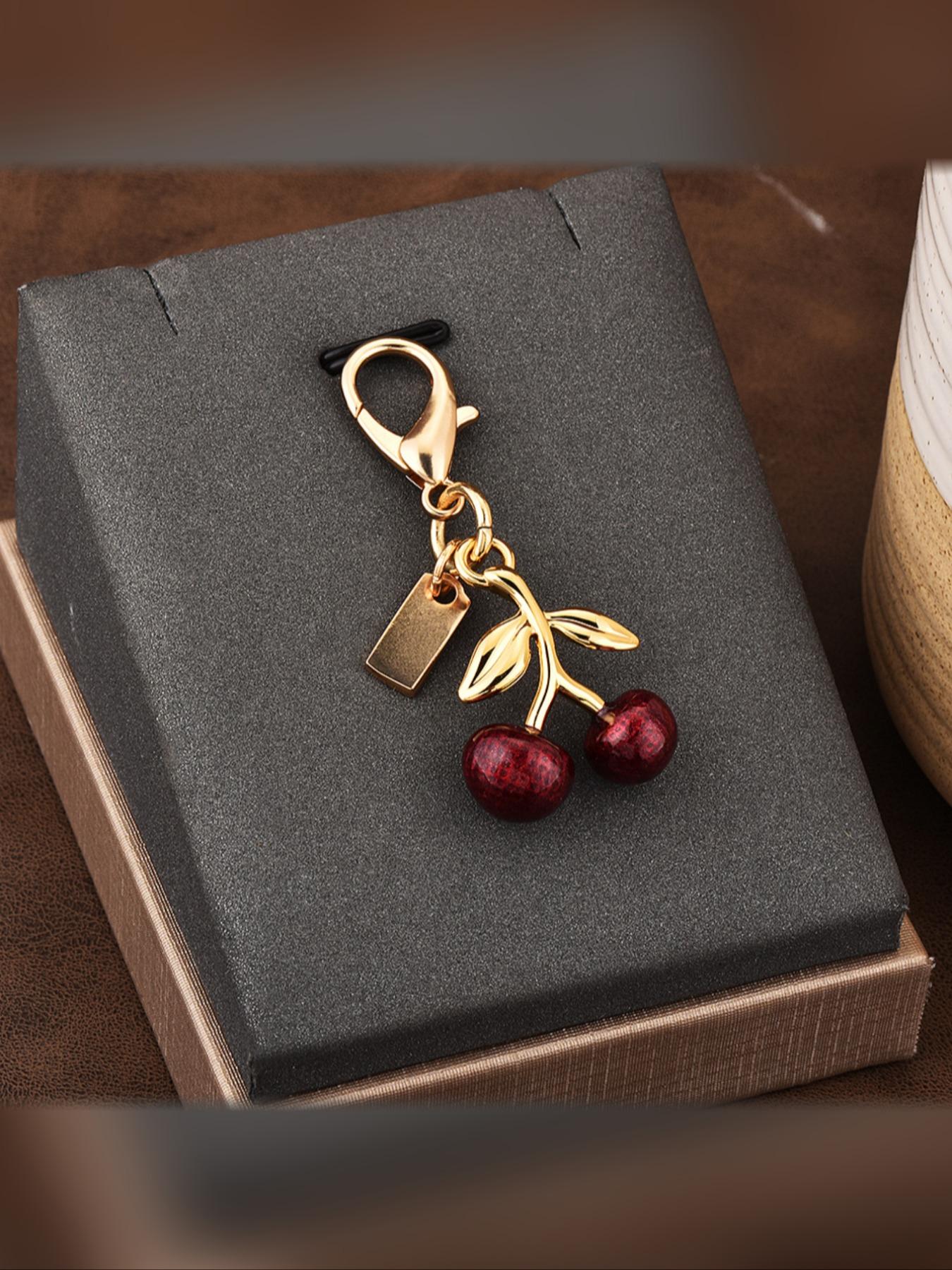 Bear Cherry Clover Butterfly Keychain, Cute Car Key Holder, Bag Accessory, All Seasons Decor, Plain Pattern, Cherry Design