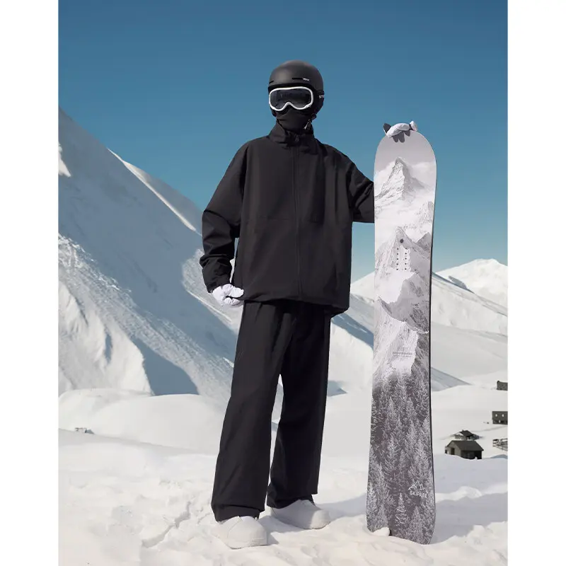 .Luxury Couple Ski Outfit for the Snow Resort |     Waterproof and windproof unisex snowboard jacket