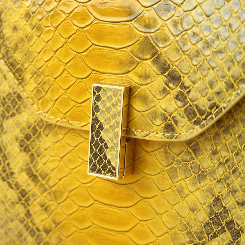 Elegant Snake Print Handbag, Luxurious Retro Small Square Bag, Chic Commuter Crossbody Bag, Unique Design Shoulder Bag