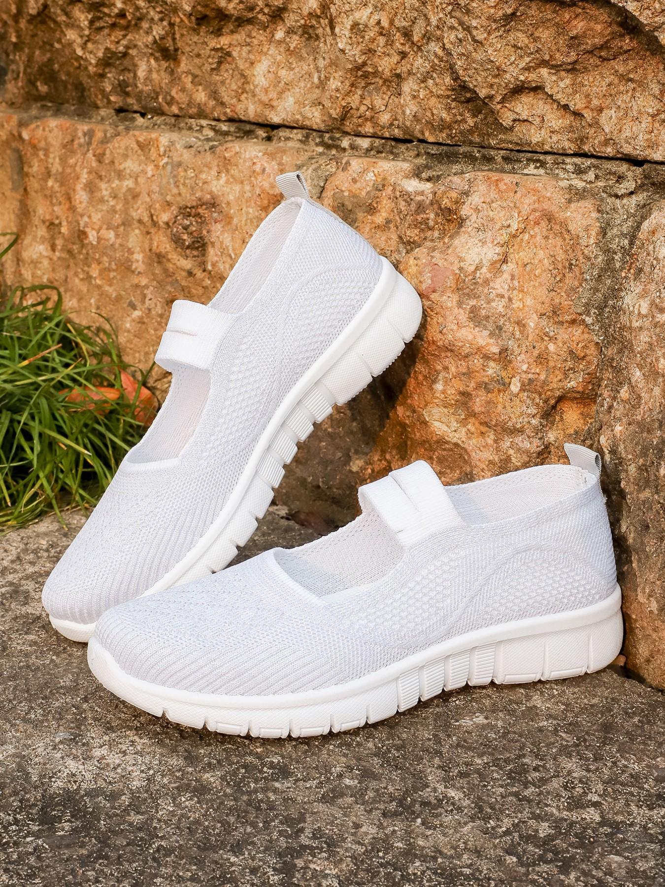 Women's Fashionable Plain Color Slip on Mesh Breathable Lightweight Sneakers, Casual Comfortable Sports Running Shoes, All-match Round Toe Shoes for Daily Wear