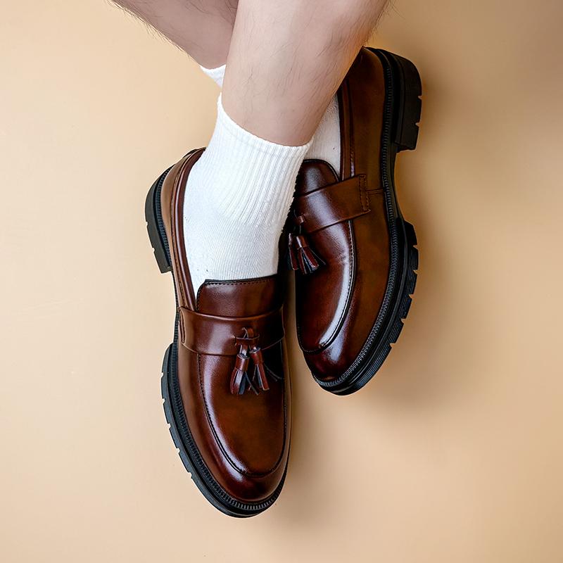 Men's Tassel Slip-On Loafers Comfort Wide Round Toe Non Slip Lug Sole Slip On Dress Shoes Business Office Casual Shoes Footwear Flat Flatform Formal Boy Slipon campingessentials,shoes for back to school,back to school shoes