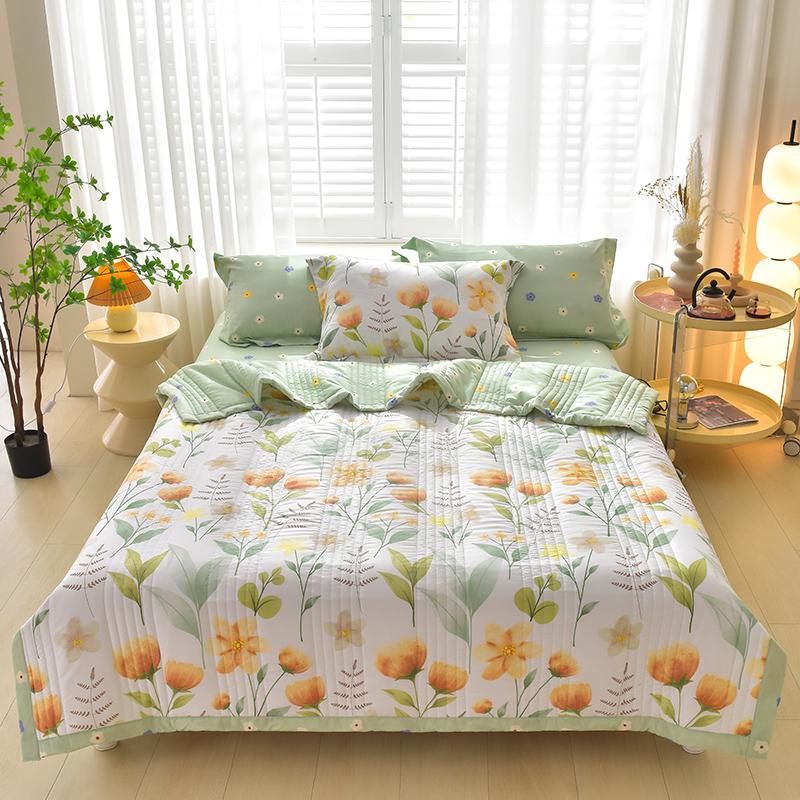 Floral Print Summer Quilt, 1 Count Soft Skin-friendly Organic Cotton Air-conditioning Quilt, Soft Lightweight Quilts, Thin Comfortable Bedding for Home Bedroom Living Room, Floral Coverlet Bedding
