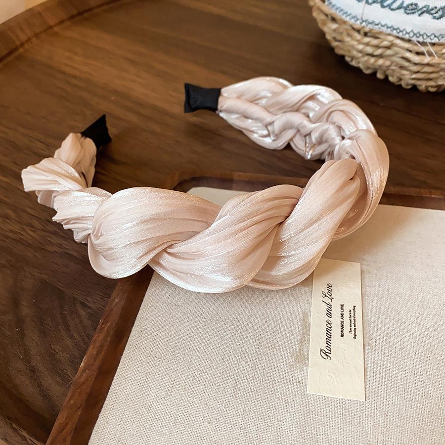 Korean Style Pleated Headband for Women, Wide Headband with Textured Fabric, Soft Stretch Hair Band, Stylish Hair Accessories for Washing Face, Skincare, Makeup, Everyday Wear