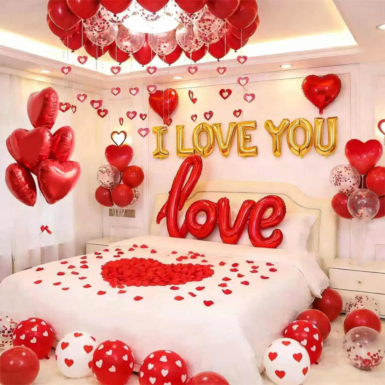 1060PCS Valentine's Day Balloons Kit with 1000 Pcs Silk Rose Petals I Love You Balloons 50Pcs Heart Hanging and Heart Print Balloon Set Valentine's Day, Wedding Party Decorations Supplies