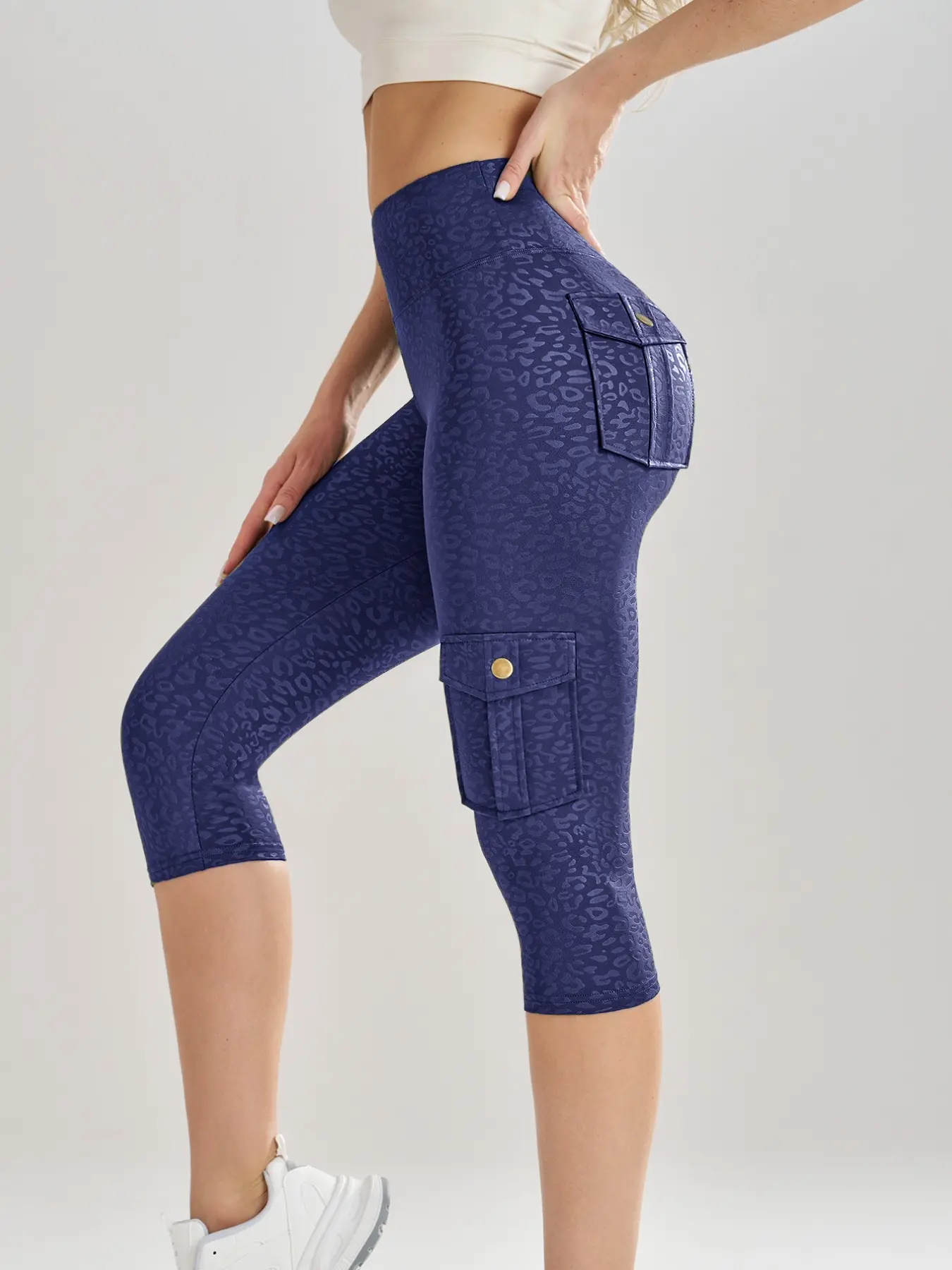 High-Waisted Stretch Cycling Pants, Wide Waistband Comfortable Fit, No Pressure Riding, Plus Size Bike Shorts for Active Lifestyle