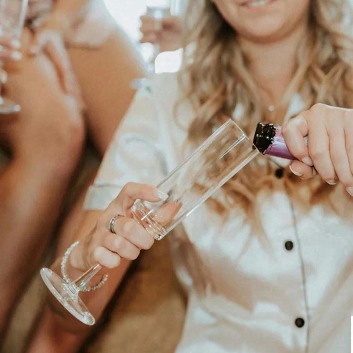 3/6 Pack Shatterproof Acrylic Champagne Glasses, 5.5oz Reusable Highball Cups, Transparent Martini Glasses, Perfect for Cocktails and Desserts