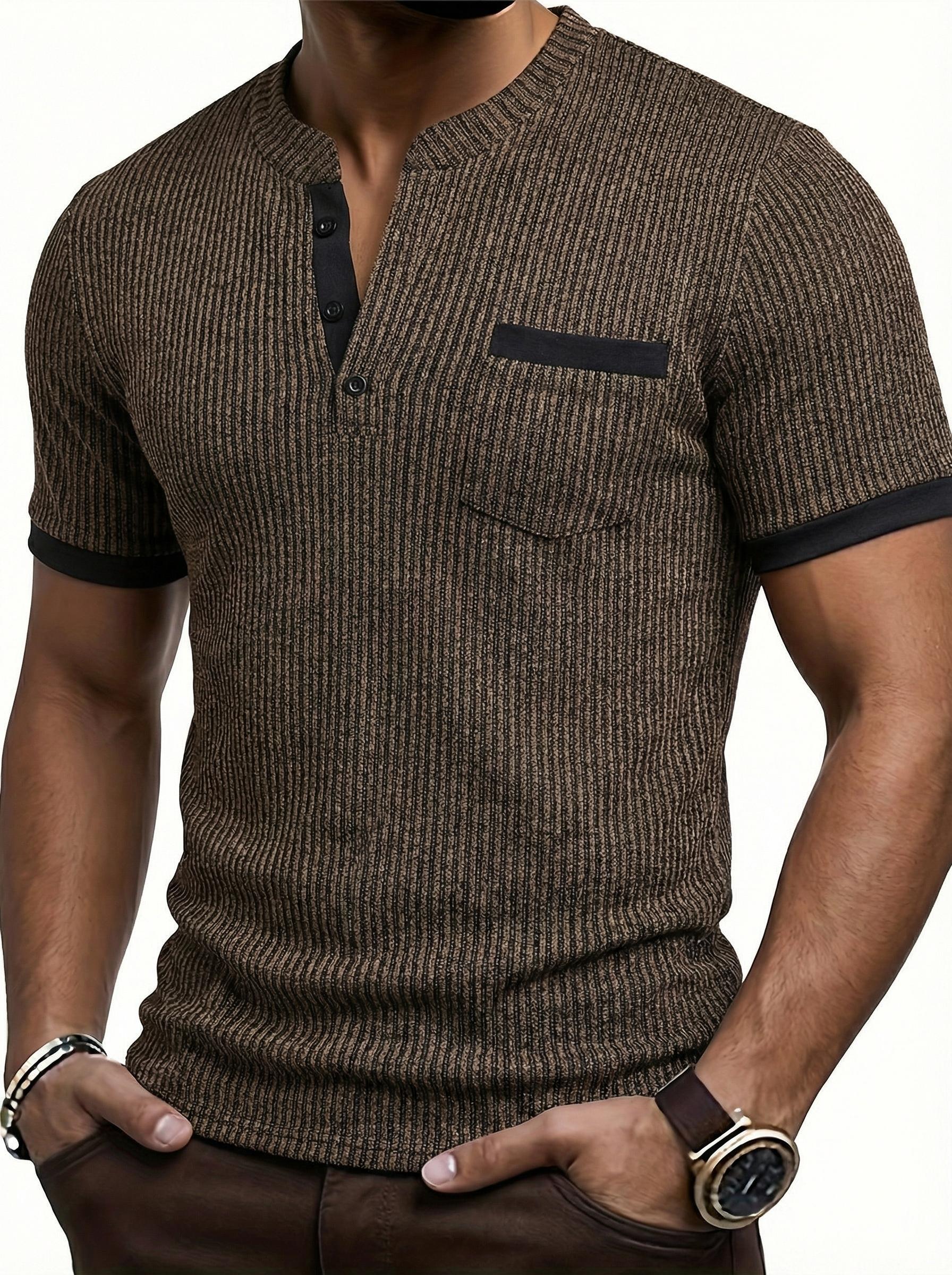 Spring New Men's Casual Fashion Textured Two-Tone Striped Henry Shirt, Short Sleeve, Small Stand Collar, Polyester Fiber