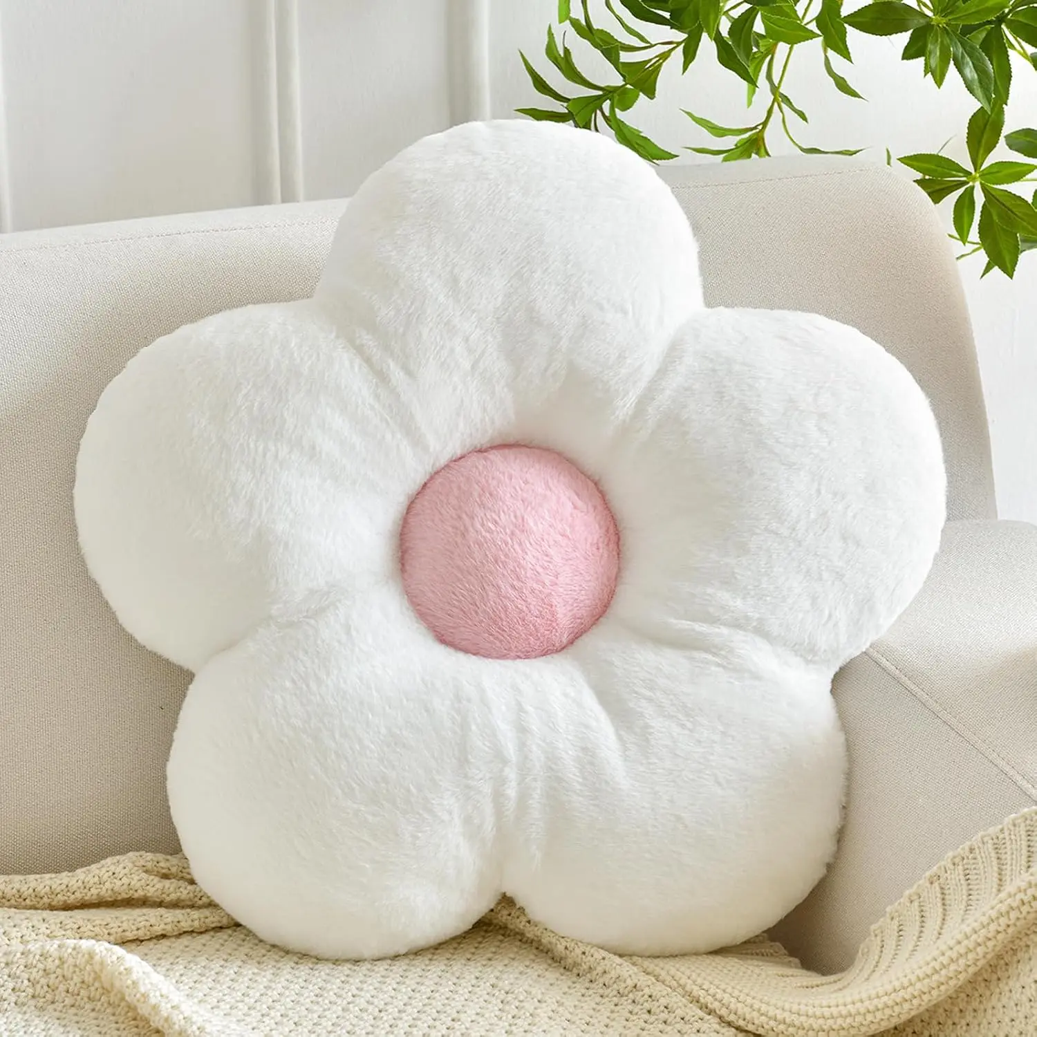 Flower Pillows, Soft Flower Shaped Pillow with  Decorative for Couch Chair Bed,Flower Floor Throw Pillows for Adults Bedroom Living Room (White, 15 Inches)