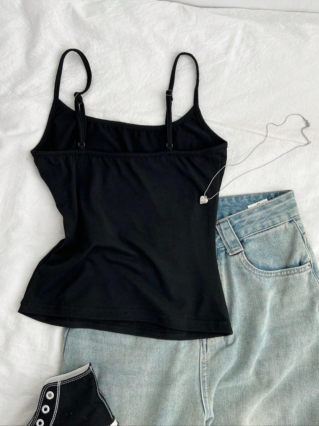 Women's Wild Soul Bull Skull Print Cami Top, Casual Slim Fit Spaghetti Strap Tank, Western Gothic Graphic Vest for Streetwear, Daily Wear & Summer Outfits