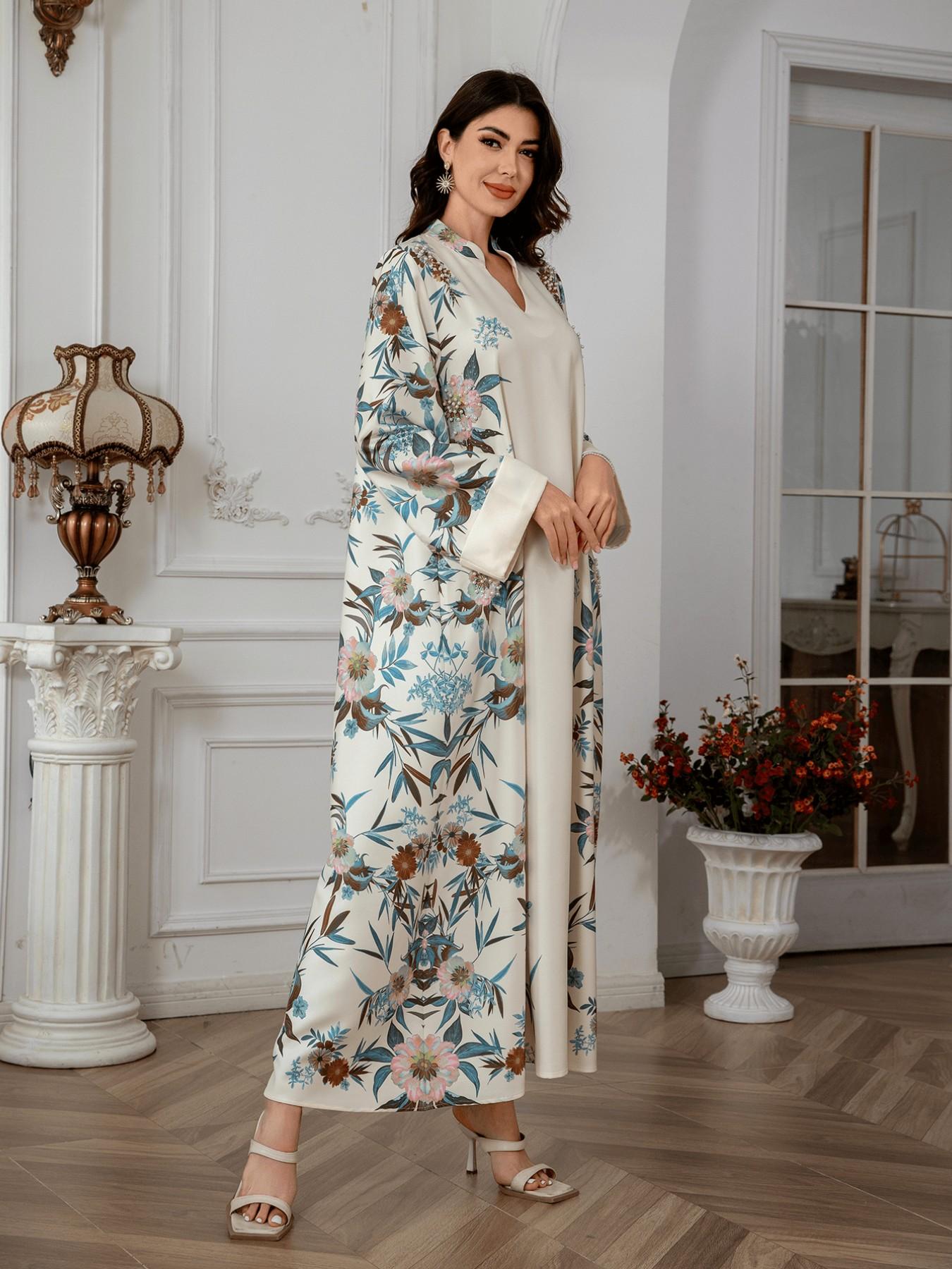 Elegant Muslim Women Long Robe Printed Dress Jalabiya, Stylish Floral Pattern, Comfortable and Chic, Perfect for Daily Wear