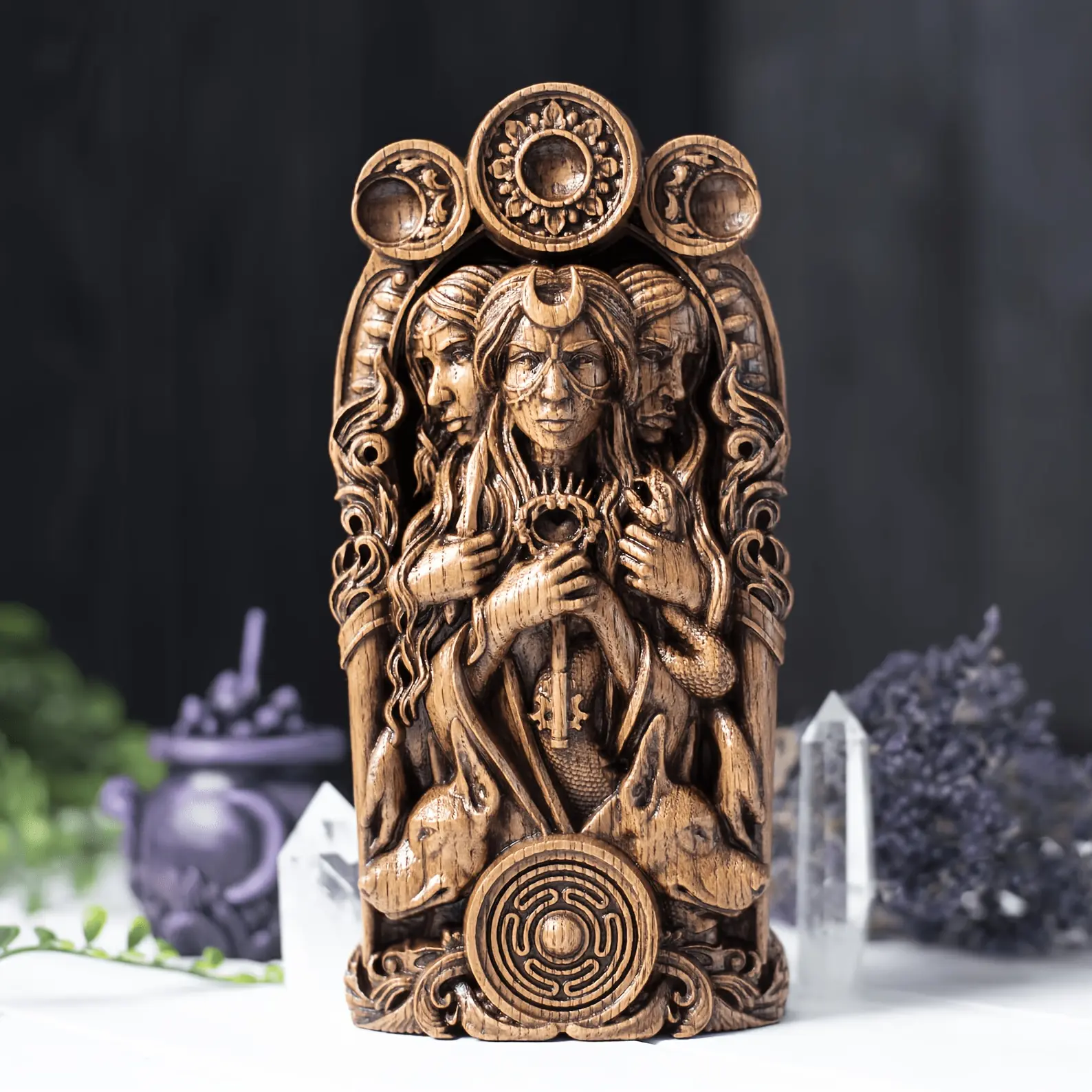 Hecate Bust, Mystical Triple Goddess Statue for Shadow Work And Lunar Magic, Suitable for Home Desktop Decor, Garden, Home, Office, Patio, Valentine'S Day/Thanksgiving/Pagan, Altar Piece, Housewarming Gift, Easy Maintenance, Modern, Living