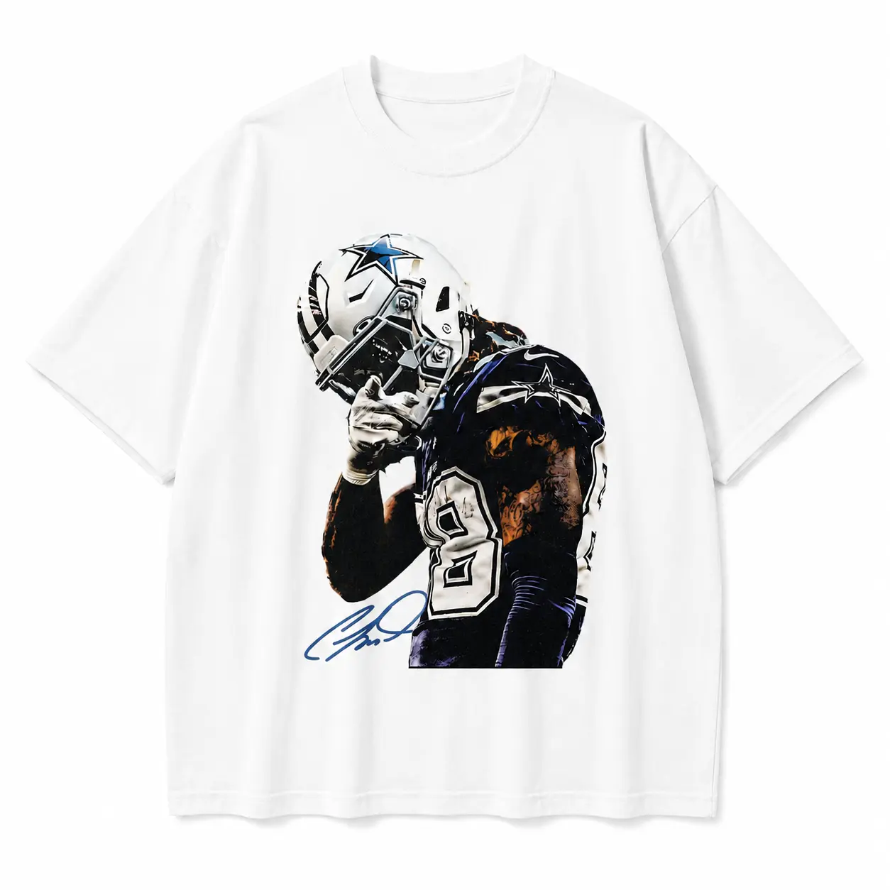 Vintage Close-Up Football Athlete Signature Graphic Unisex T-Shirt |   Great Gift For Sports Fans