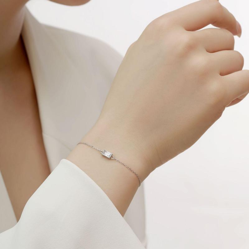 EAMTI 925 Sterling Silver Cubic Zirconia Wedding Bracelet Dainty Jewelry Gifts for Women Mother's Day/Birthday/Anniversary Day/Valentine’s Day