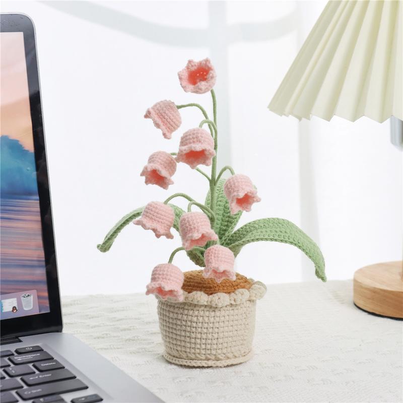 Cute Handmade Knitted Crochet Lily of the Valley Potted Décor, 1-Count Desktop and Home Decoration for Living Room and Bedroom, Perfect Holiday and Birthday Surprise Gift