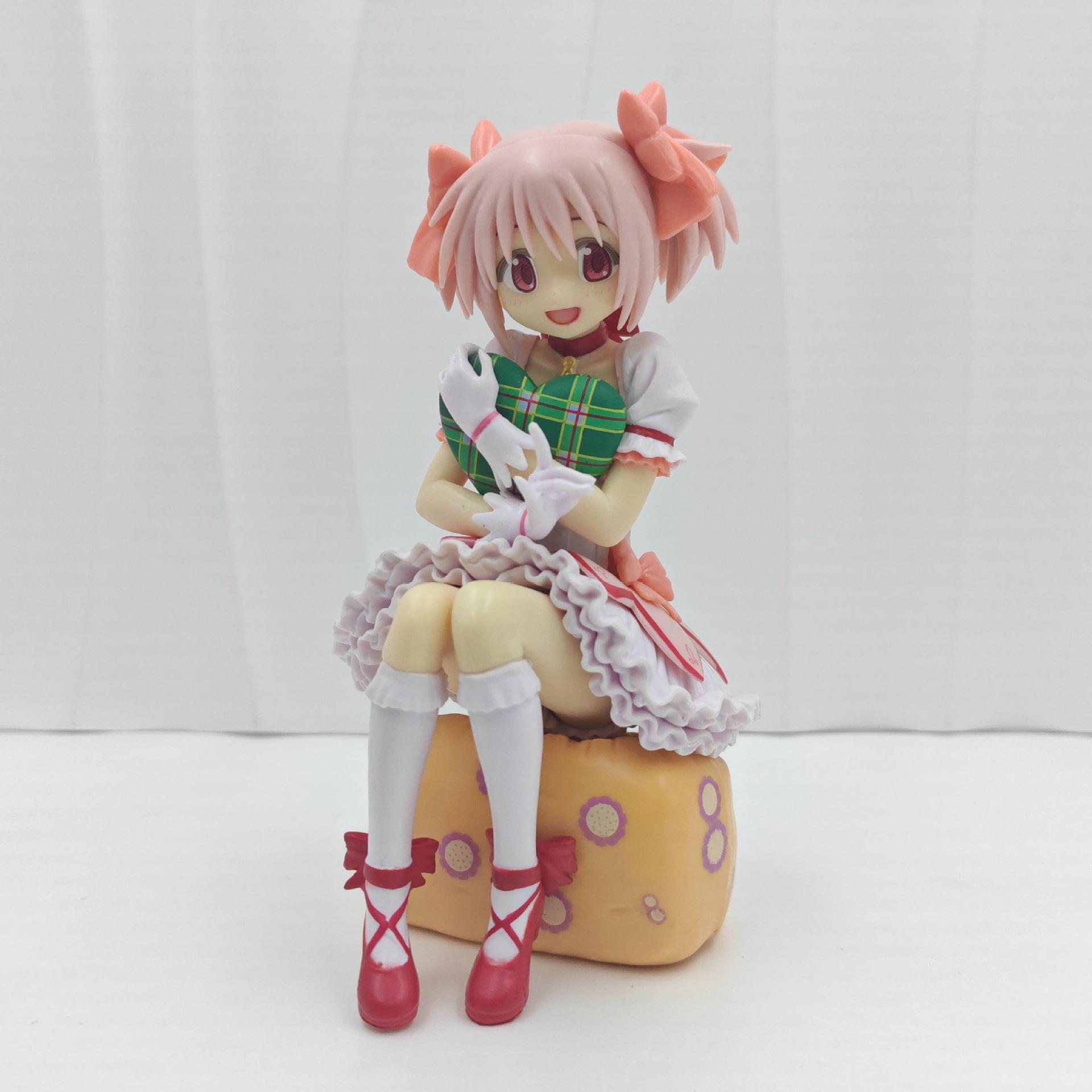 New Magical Girl Kagami Circular Desk Model Figure, Sitting and Standing Pose, Collectible Handmade Statue, Perfect Gift for Fans
