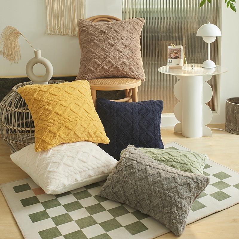 Plush Three-Dimensional Jacquard Pillowcase, Geometric Square Cushion Cover, Ideal for Living Room, Bedroom, Sofa, Chair, Versatile