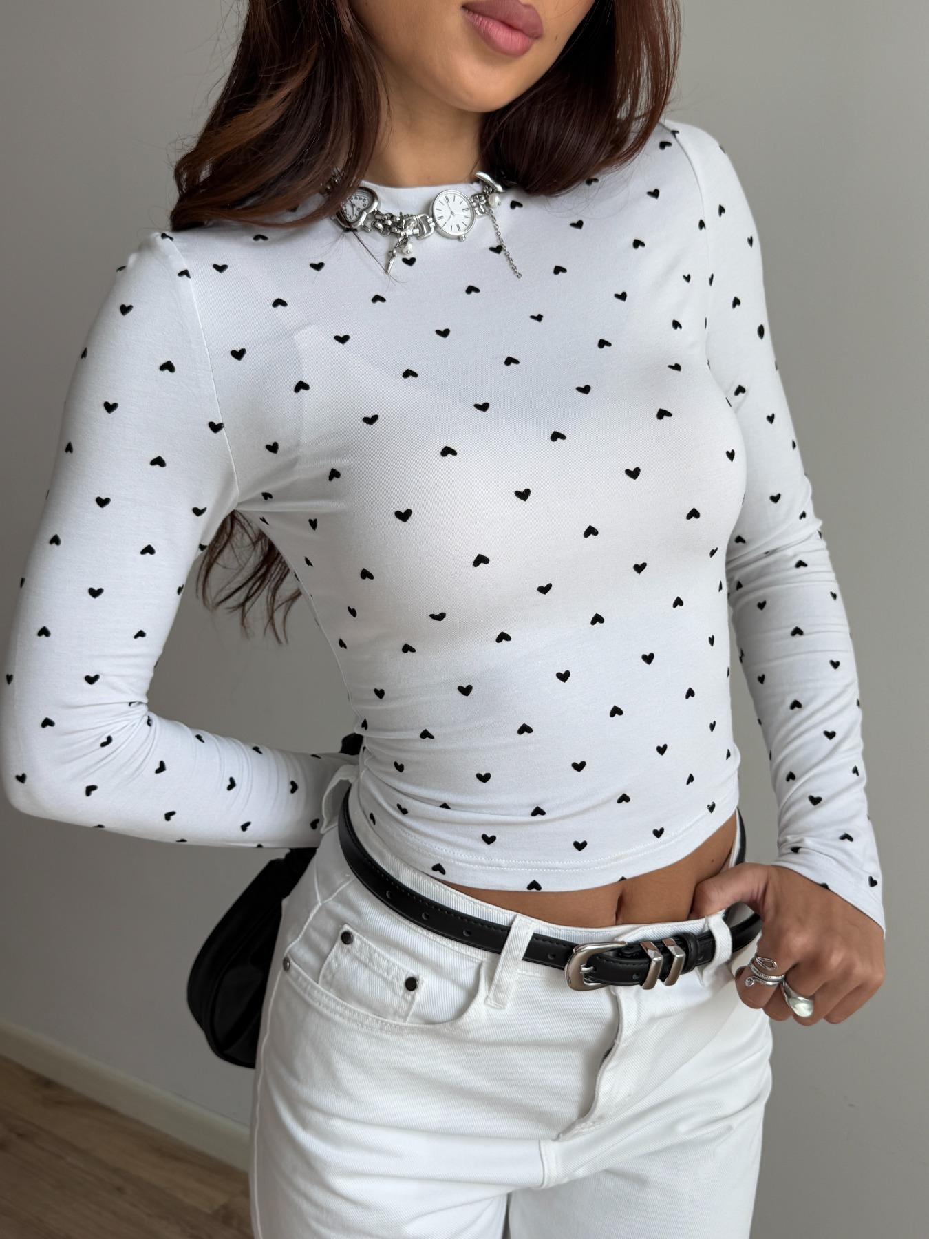 Heart Print Long Sleeve Short Top, Slim Fit Elastic Tee, Bottom Heart Pattern, Fashion Y2K Style Shirt, Cute Casual Wear, Casual Fashionable Top
