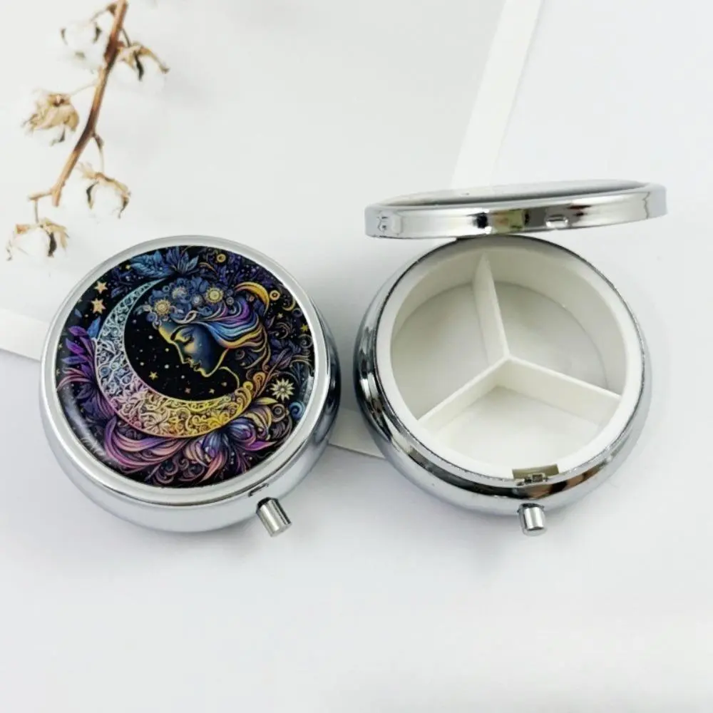 European‑American Style Epoxy Metal Pill Box, Portable Round 3‑Compartment Storage Case, Animal Epoxy Decor Multi‑Purpose Pocket Box for Pills, Lip Balm Refill, Candy & Tiny Trinkets