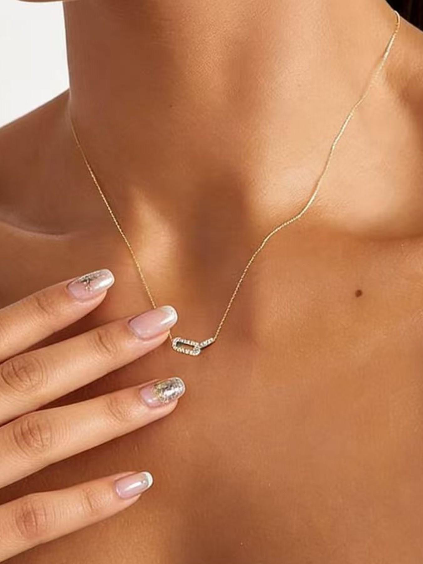 Elegant Pendant Necklace, Delicate Diamond Design, Simple Paperclip Chain, Cute Minimalist Open Oval Necklace, Women's Jewelry Gift