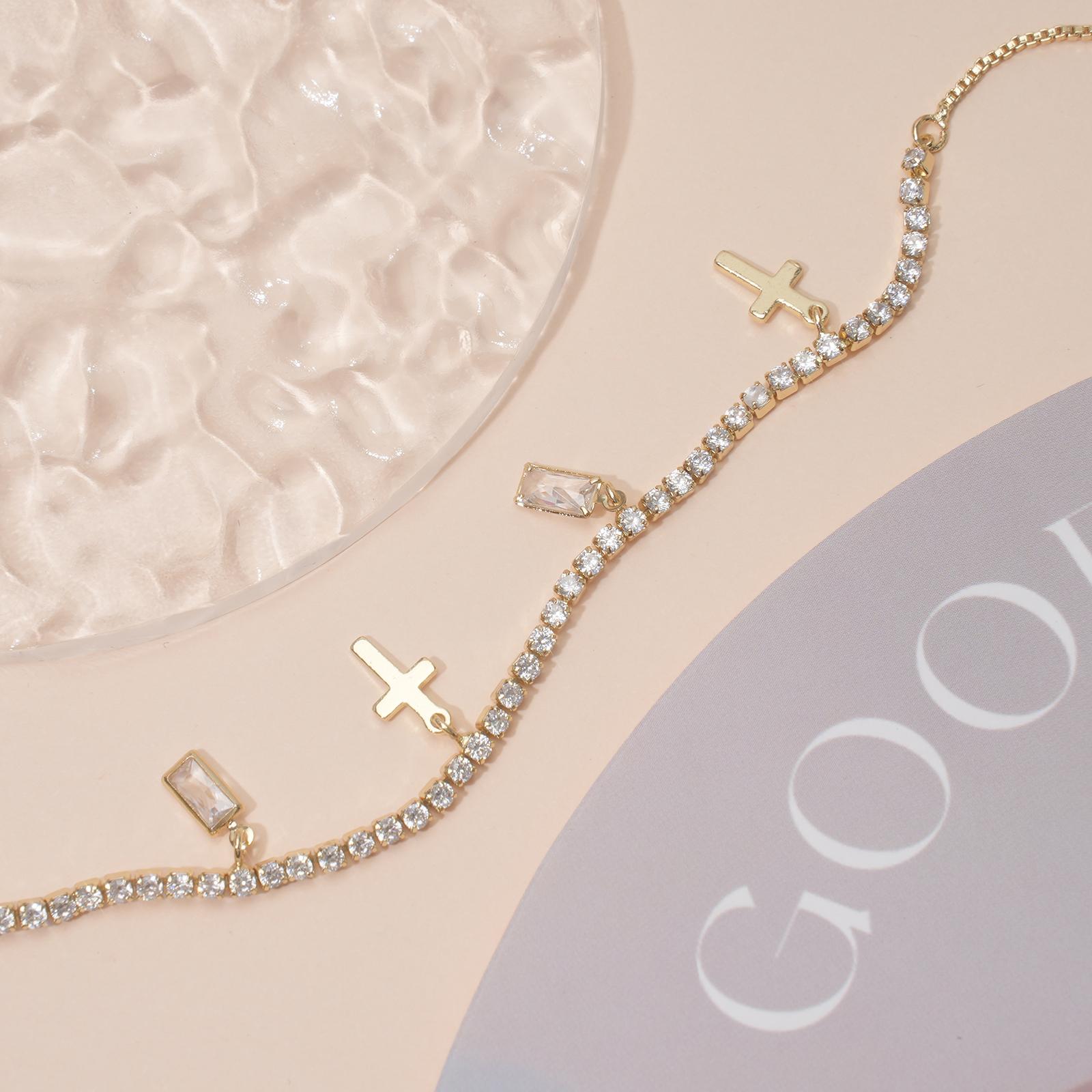 MEIITRUE 14K Gold Plated Cross Pendant Necklace for Women, Dainty Cubic Zirconia Charm Necklace, Perfect Jewelry Gift for Girls MEIITRUE 14K Gold Plated Cross Pendant Necklace for Women, Dainty Cubic Zirconia Charm Necklace, Perfect Jewelry Gift for Girls