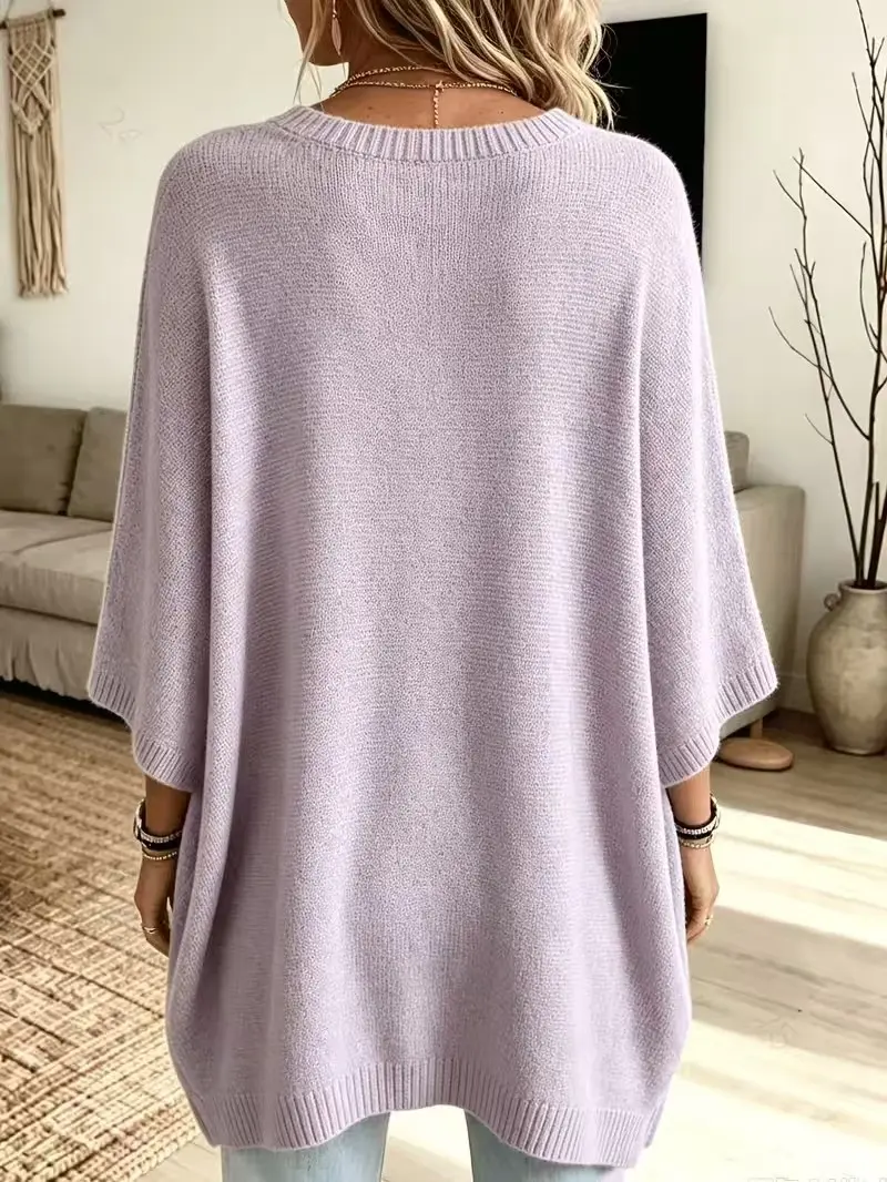 Women's crew neck knit sweater outfit