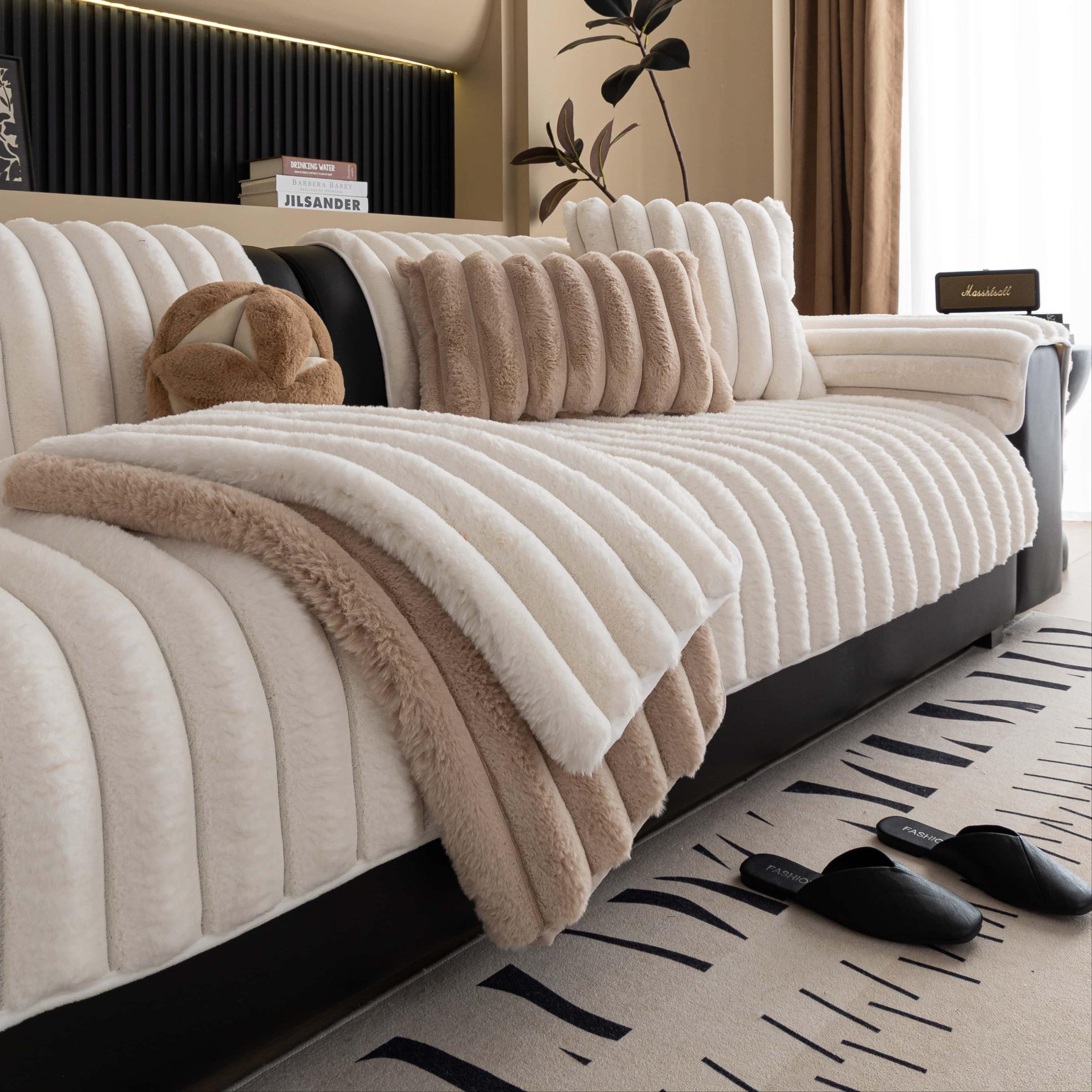 Solid Colour Plush Sofa Cover 1PC, Pet-Friendly Extra Thick Couch Protector, Soft Fluffy Faux Fur Sofa Pad, Non-Slip Machine Washable Anti-Scratch Furniture Throw for Living Room, Sectional, Loveseat & 3-Seater, Sofa Slipcover