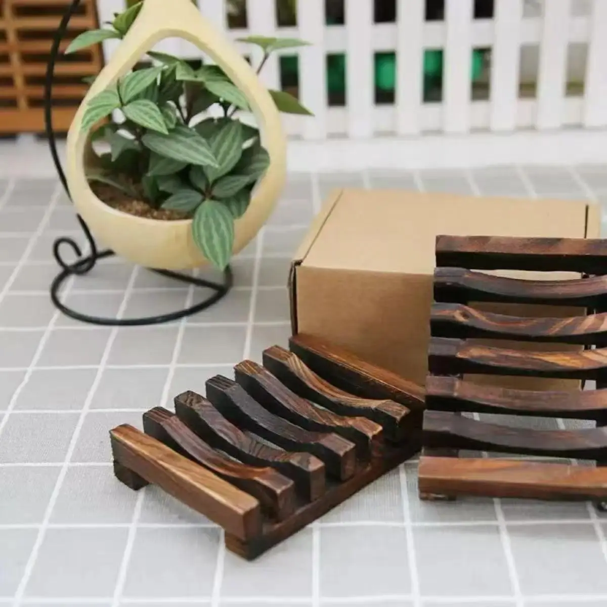 Natural Bamboo Soap Dish, Self-Draining Wooden Soap Holder with Slatted Design, Moisture-Resistant Soap Tray for Bathroom, Shower, Kitchen & Sink, Minimalist Home Bath Accessories