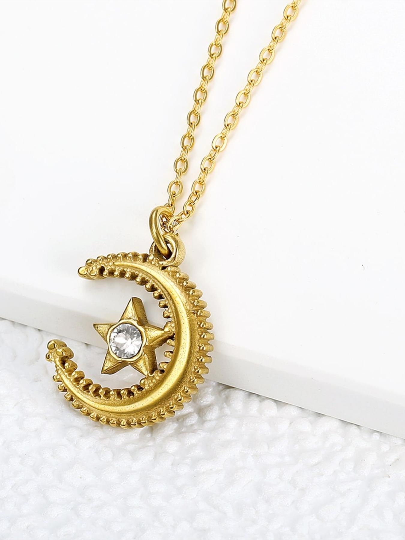 Vintage Relief Star Moon Inlaid Zircon Pendant Necklace Made of Stainless Steel Material, Mysterious and High-end Accessory