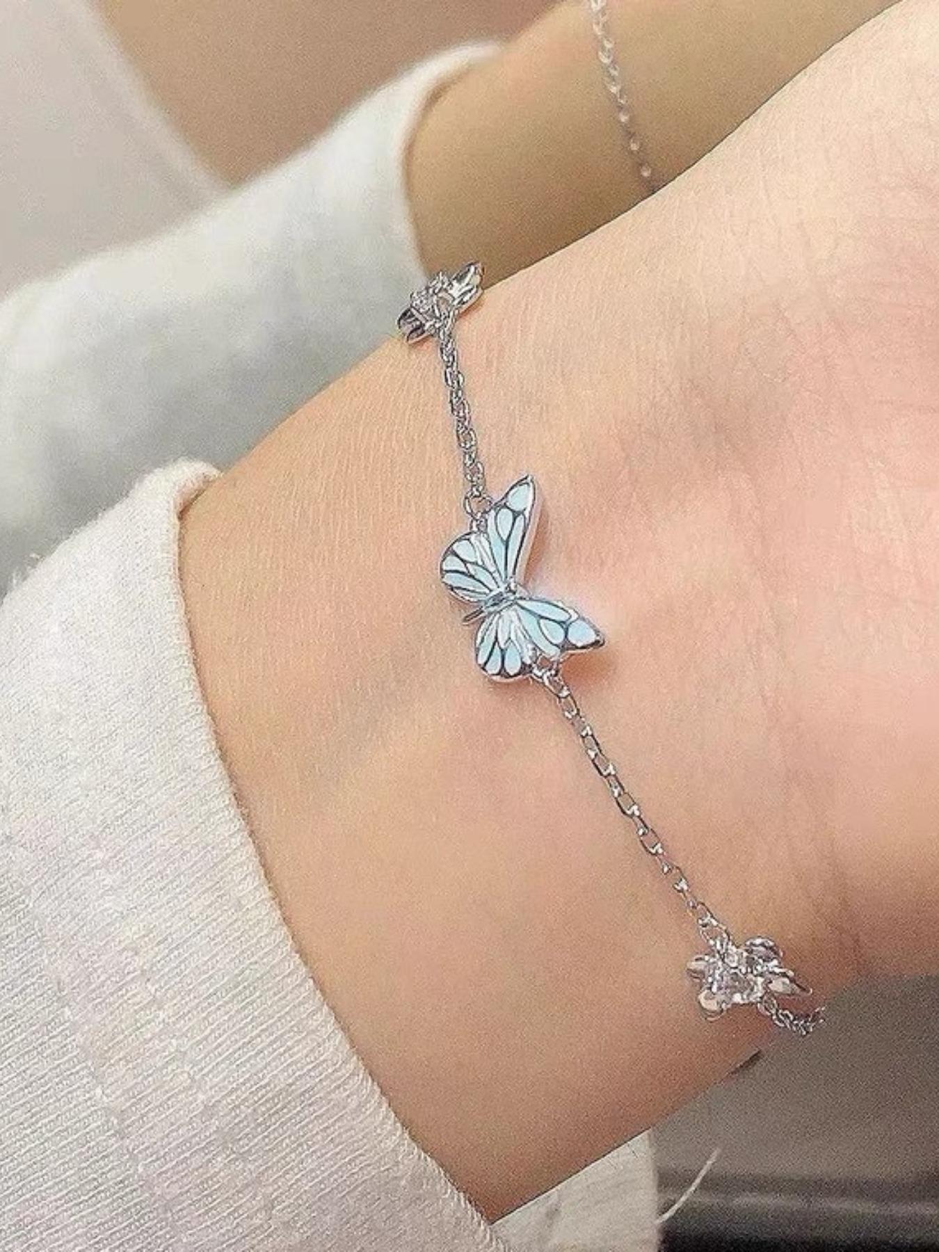 Glow-In-The-Dark Butterfly Bracelet Necklace Set for Women, Unique Design Fashion Accessory, Layered Stackable Jewelry for Students & Friends