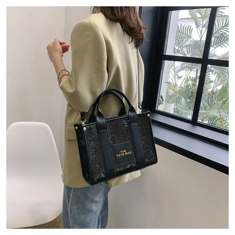 New Portable Shoulder Bag Versatile Foreign Style Travel Tote Bag Messenger Bag Women's Bags Purses and Handbags  Designer Bag
