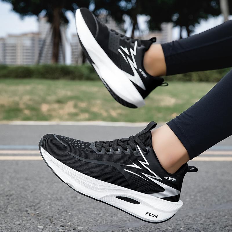 2026 Spring New Couple Running Shoes, Sporty Running Shoes, Lightweight Breathable Mesh Sport Sneakers, Comfortable Textile Casual Shoes for Men and Women